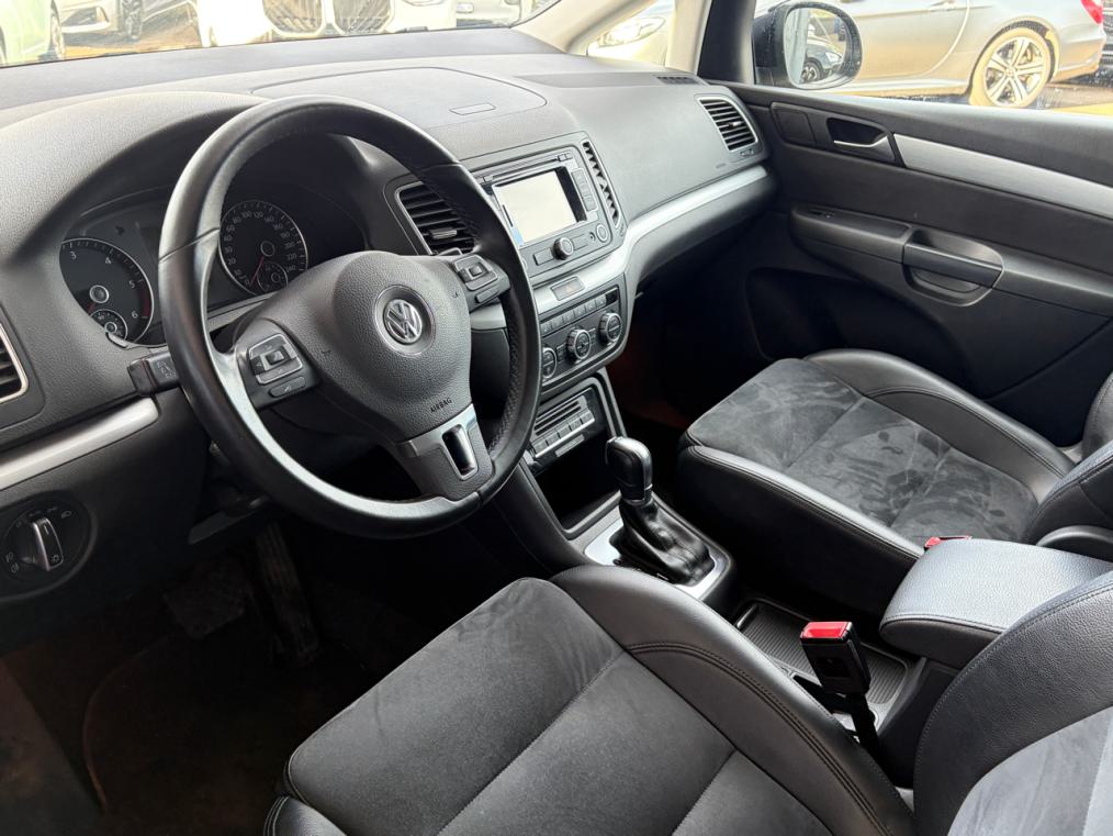VW Sharan 2.0 TDI BlueMotion Technology Highline DSG-image-4
