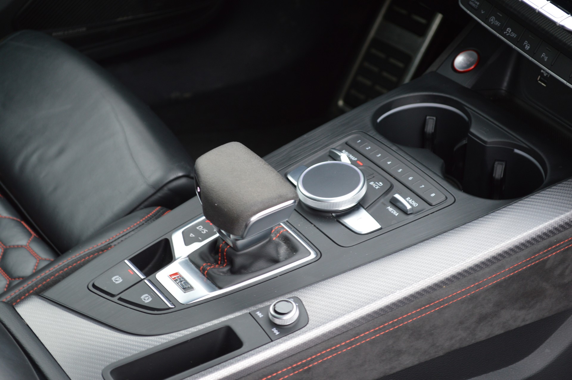 AUDI RS4 Avant 2.9 TFSI quattro tiptronic-image-20