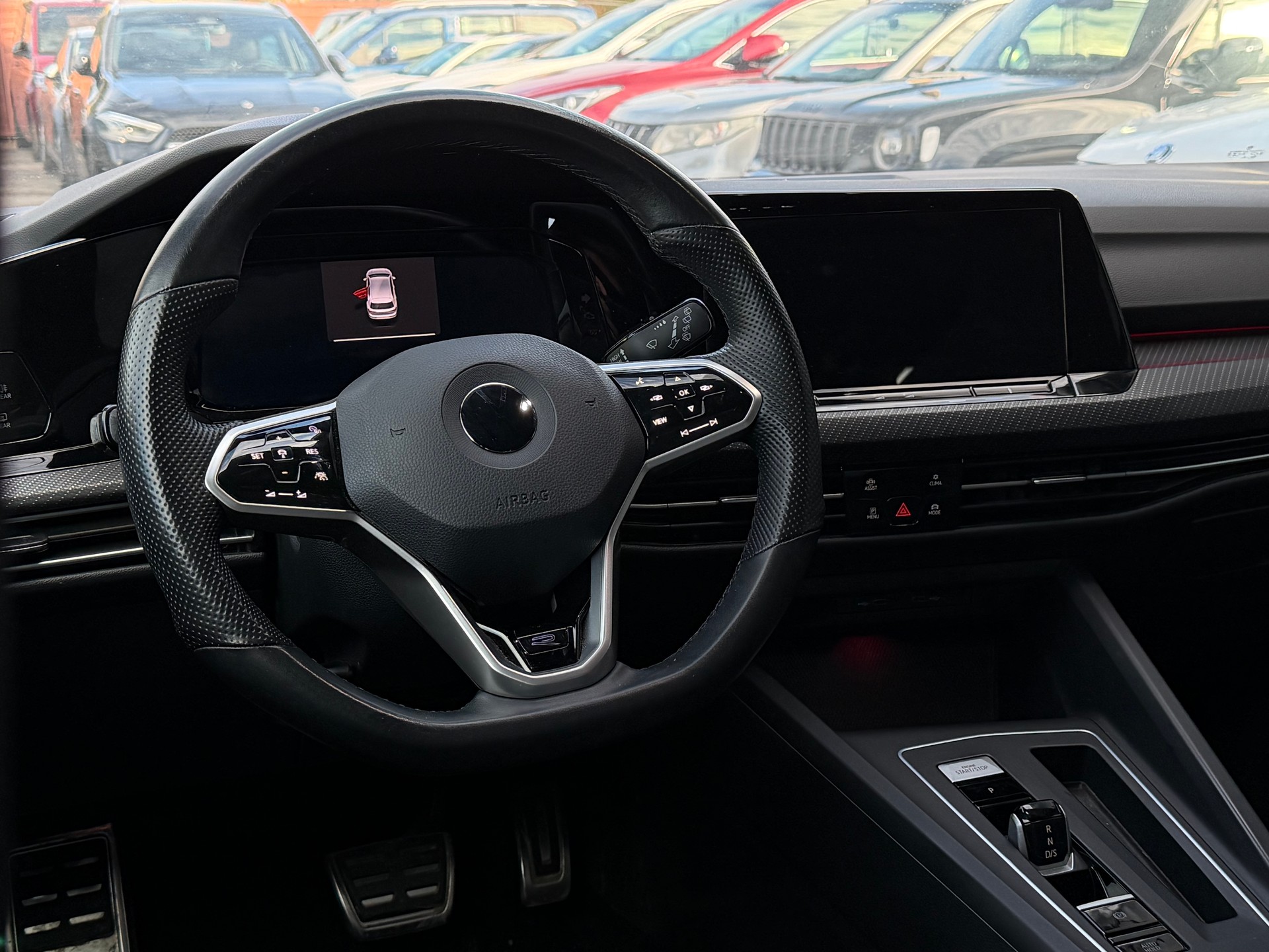 VW Golf 1.5 eTSI mHEV ACT R-Line DSG-image-5
