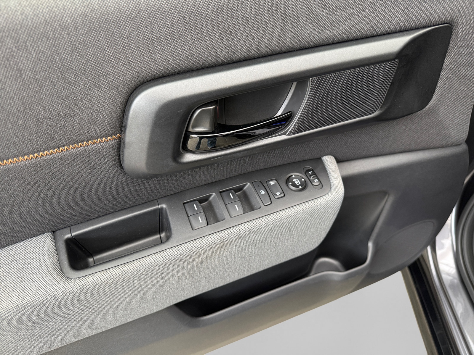 HONDA e Advance-image-11