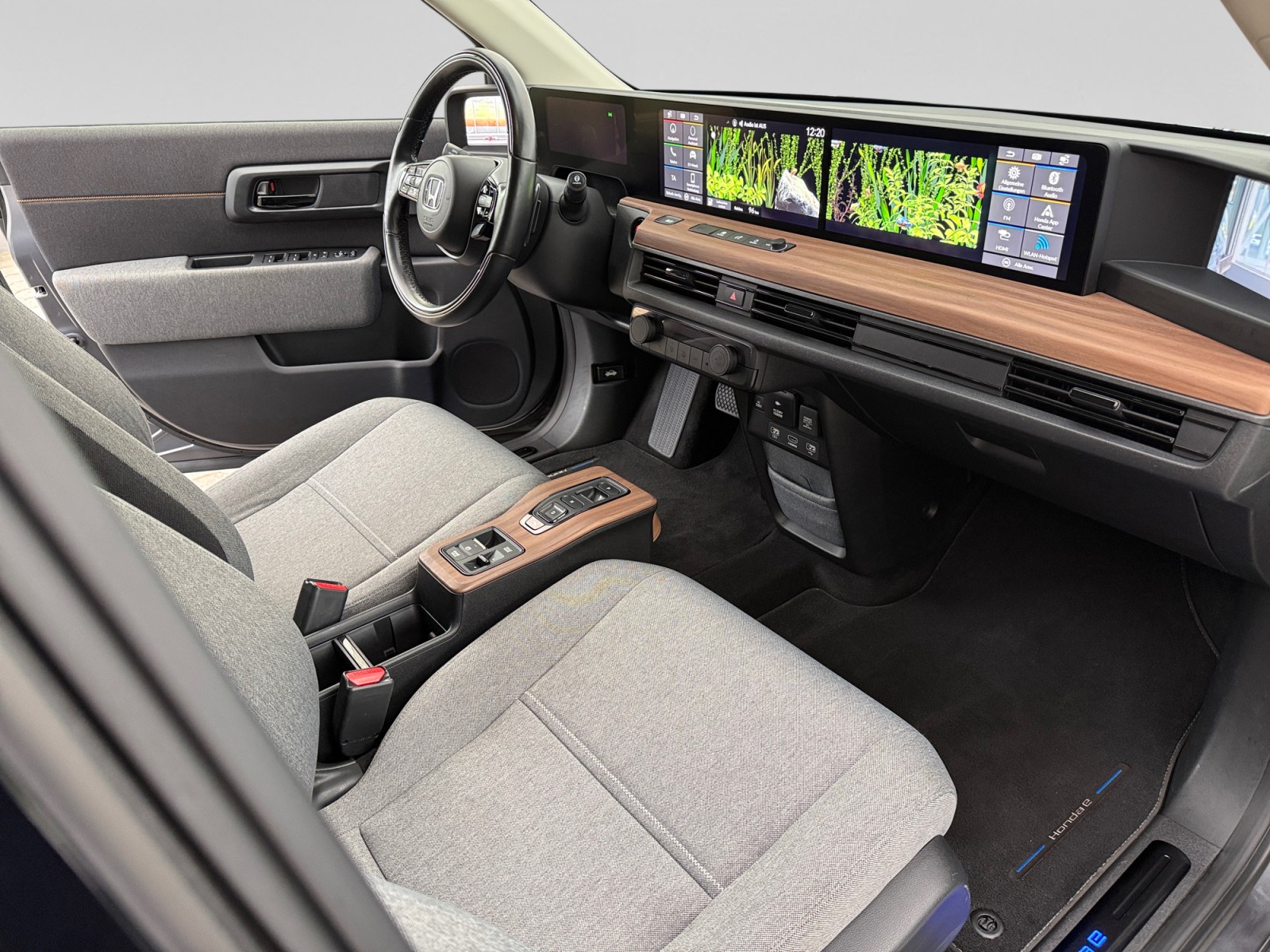 HONDA e Advance-image-17