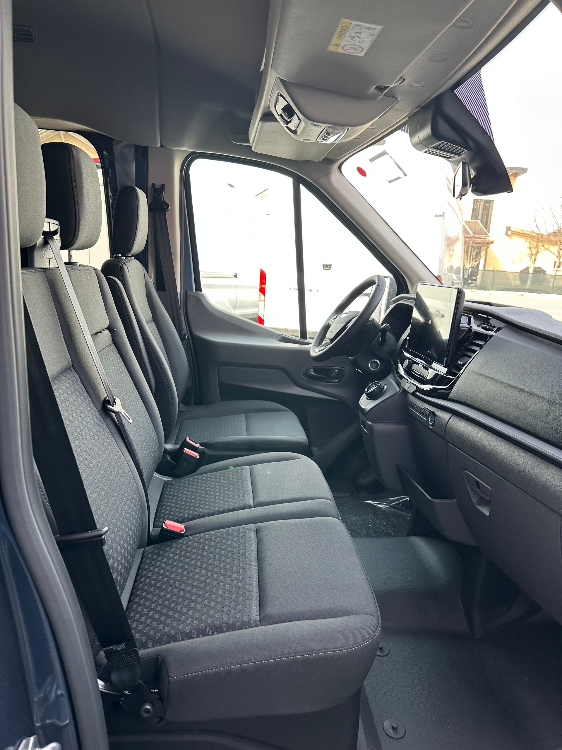 FORD Transit combi 350 L3 2.0 EcoBl Trend/150CV/Aut.-image-12