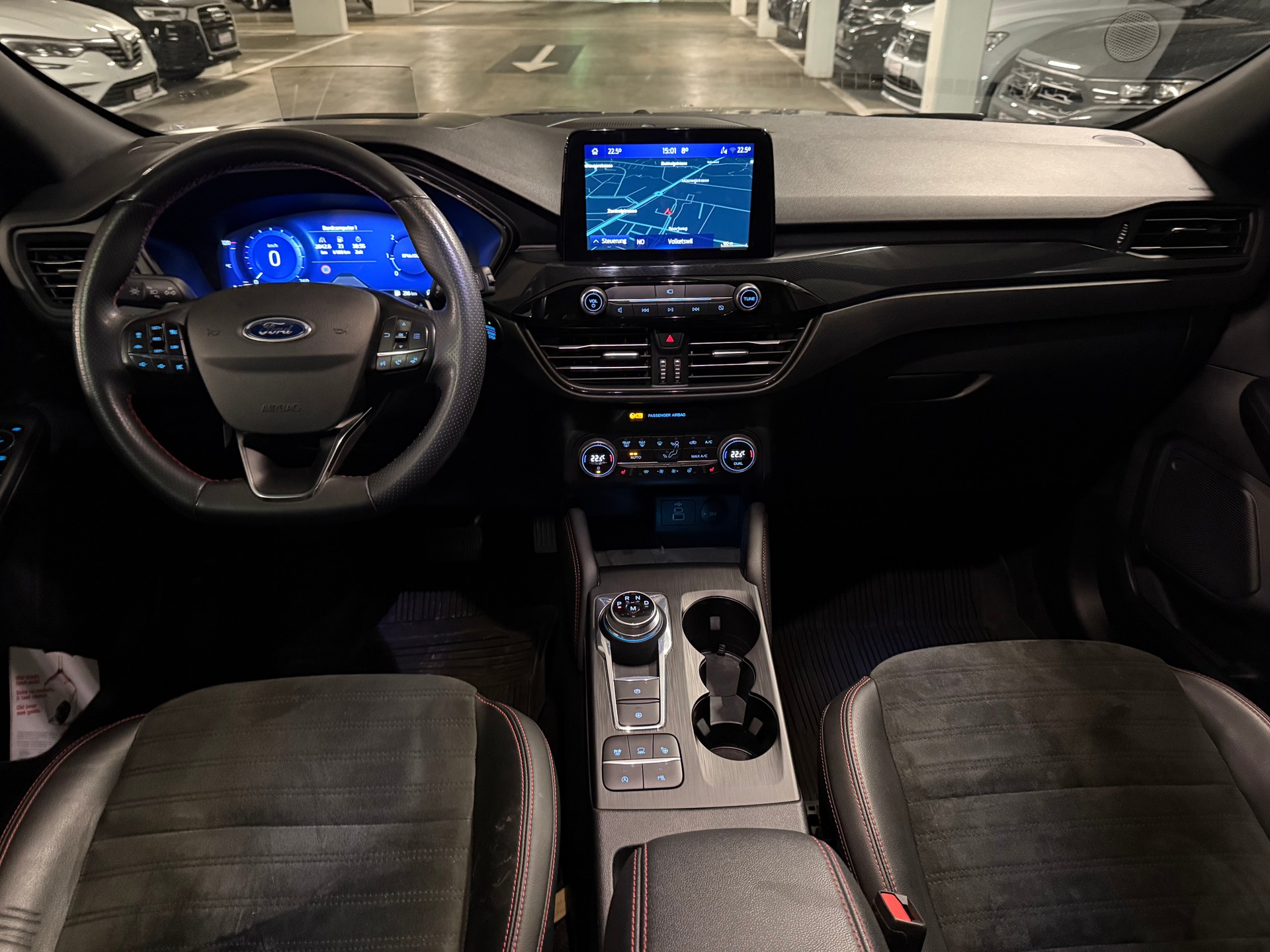 FORD Kuga 2.0 TDCi EcoBlue ST-Line X 4WD-image-7