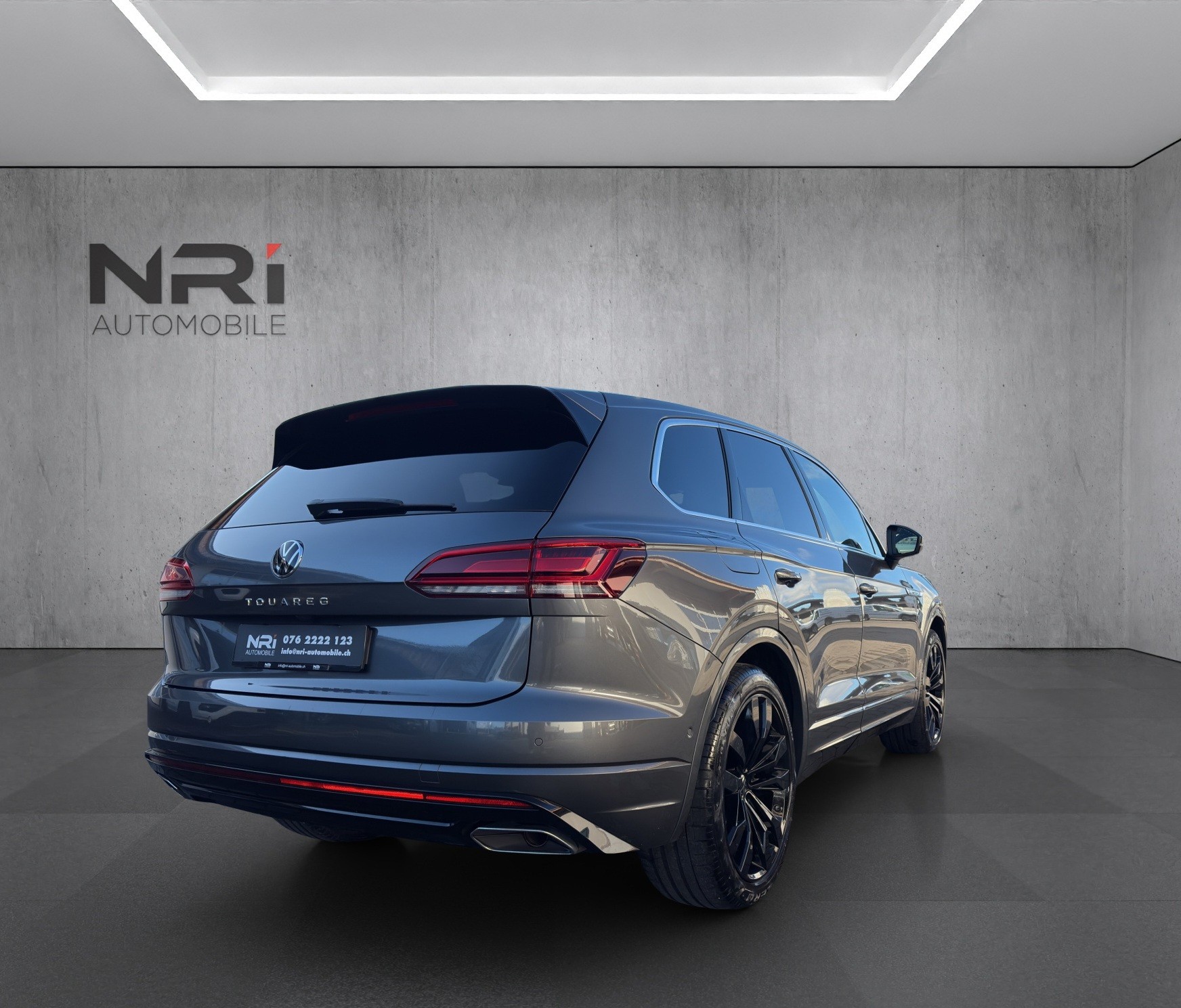 VW Touareg 3.0 V6 TSI R-Line-image-5