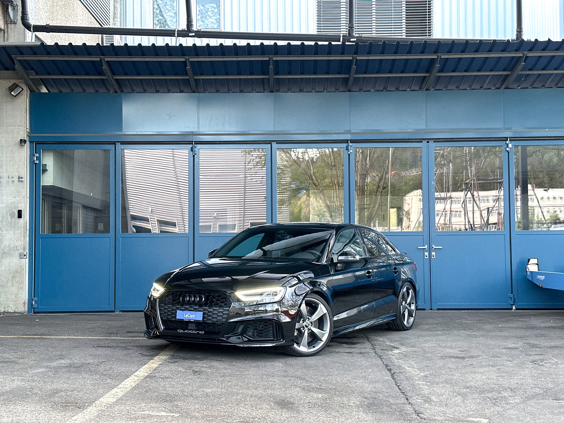 AUDI RS3 Limousine 2.5 TSI quattro S-tronic