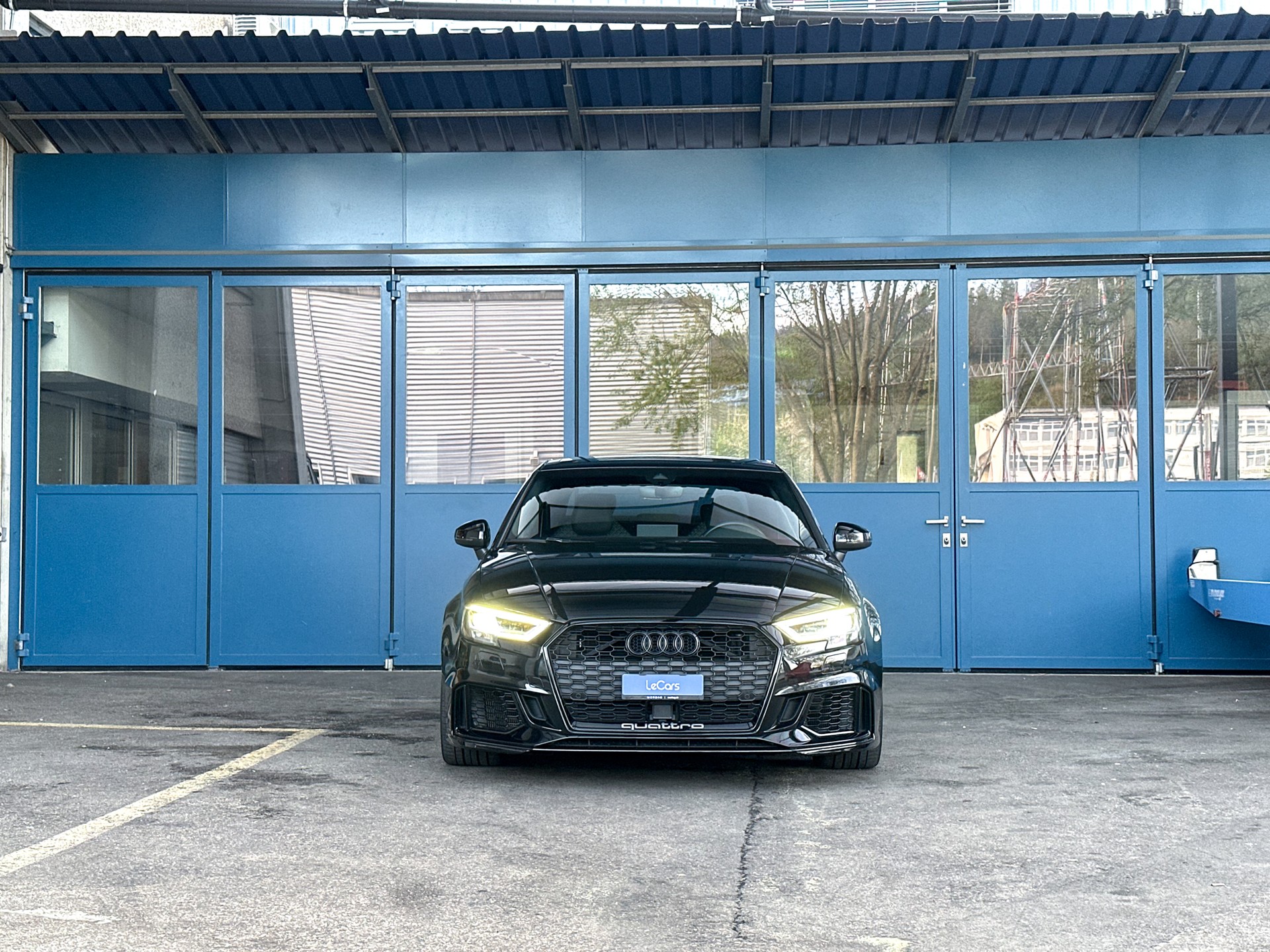 AUDI RS3 Limousine 2.5 TSI quattro S-tronic-image-1