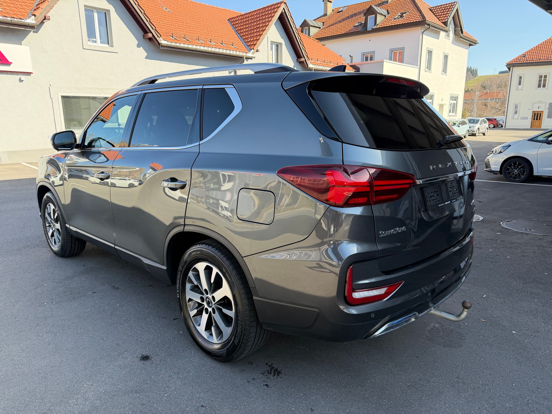 KGM-SsangYong Rexton 2.2 CRDi 7 Pl. Sapphire 4WD AT-image-10