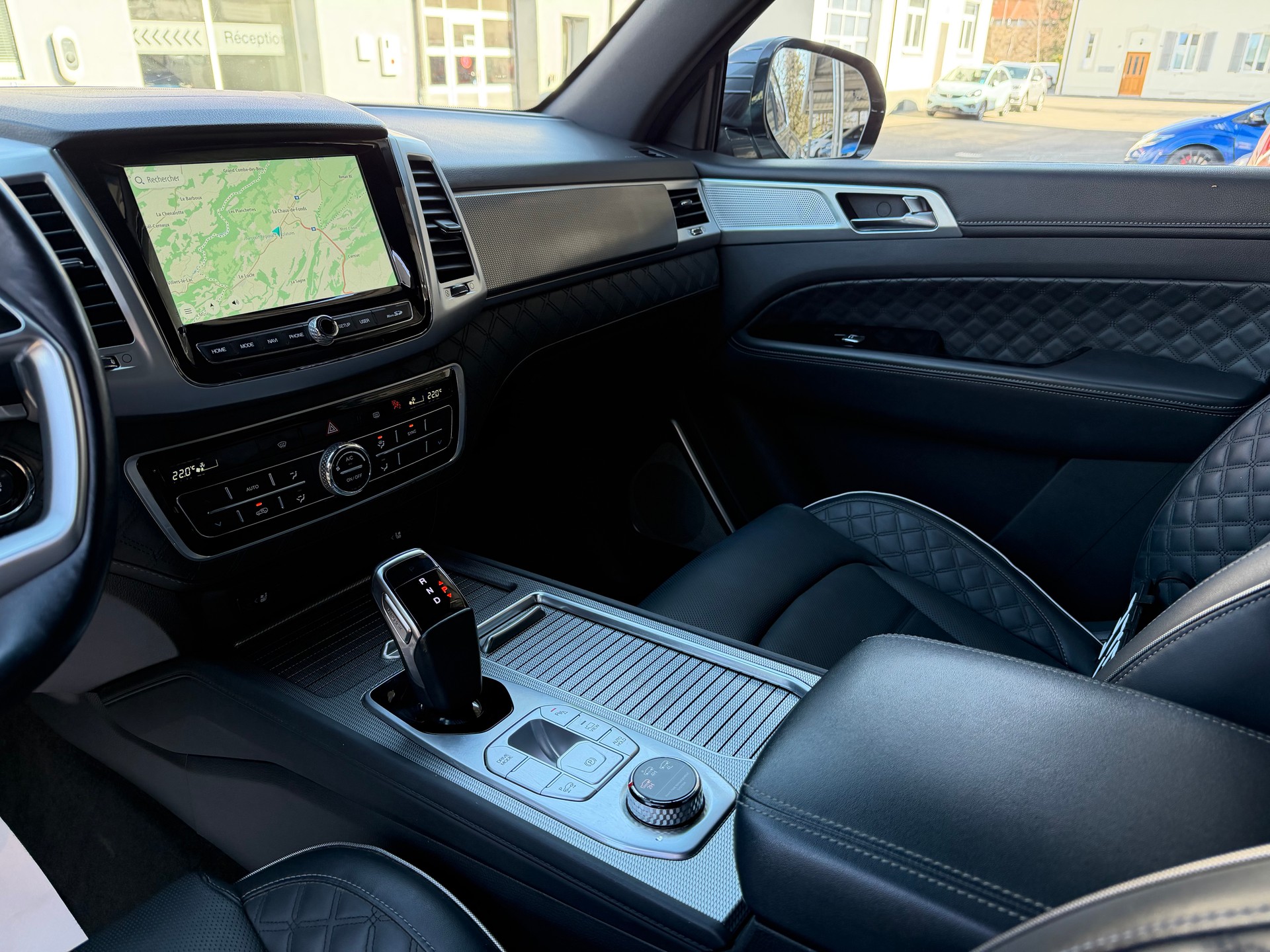 KGM-SsangYong Rexton 2.2 CRDi 7 Pl. Sapphire 4WD AT-image-7