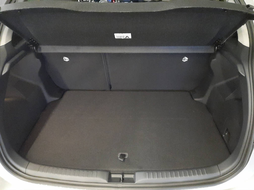 TOYOTA Yaris 1.5 VVT-i HSD Trend-image-13