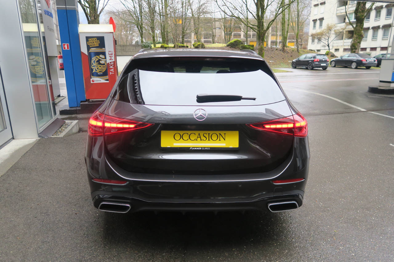 MERCEDES-BENZ C 300 AMG Line 4matic Kombi-image-2