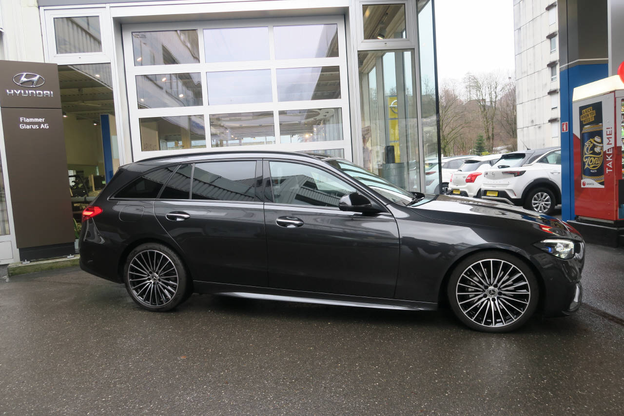 MERCEDES-BENZ C 300 AMG Line 4matic Kombi-image-1