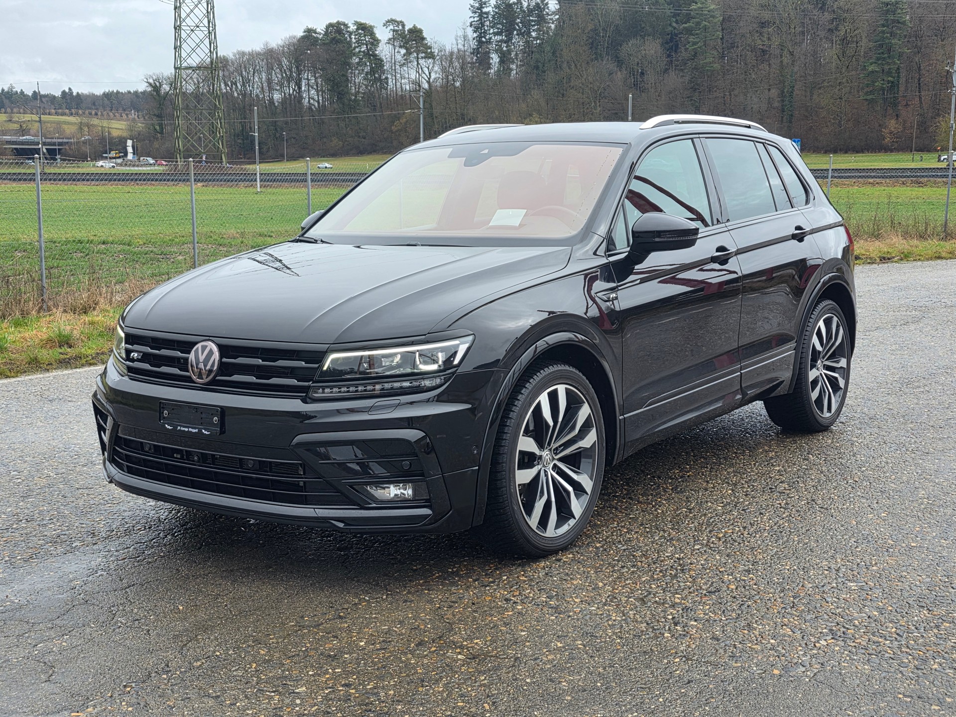 VW Tiguan 2.0TSI Highline / R-Line 4Motion DSG-image-0