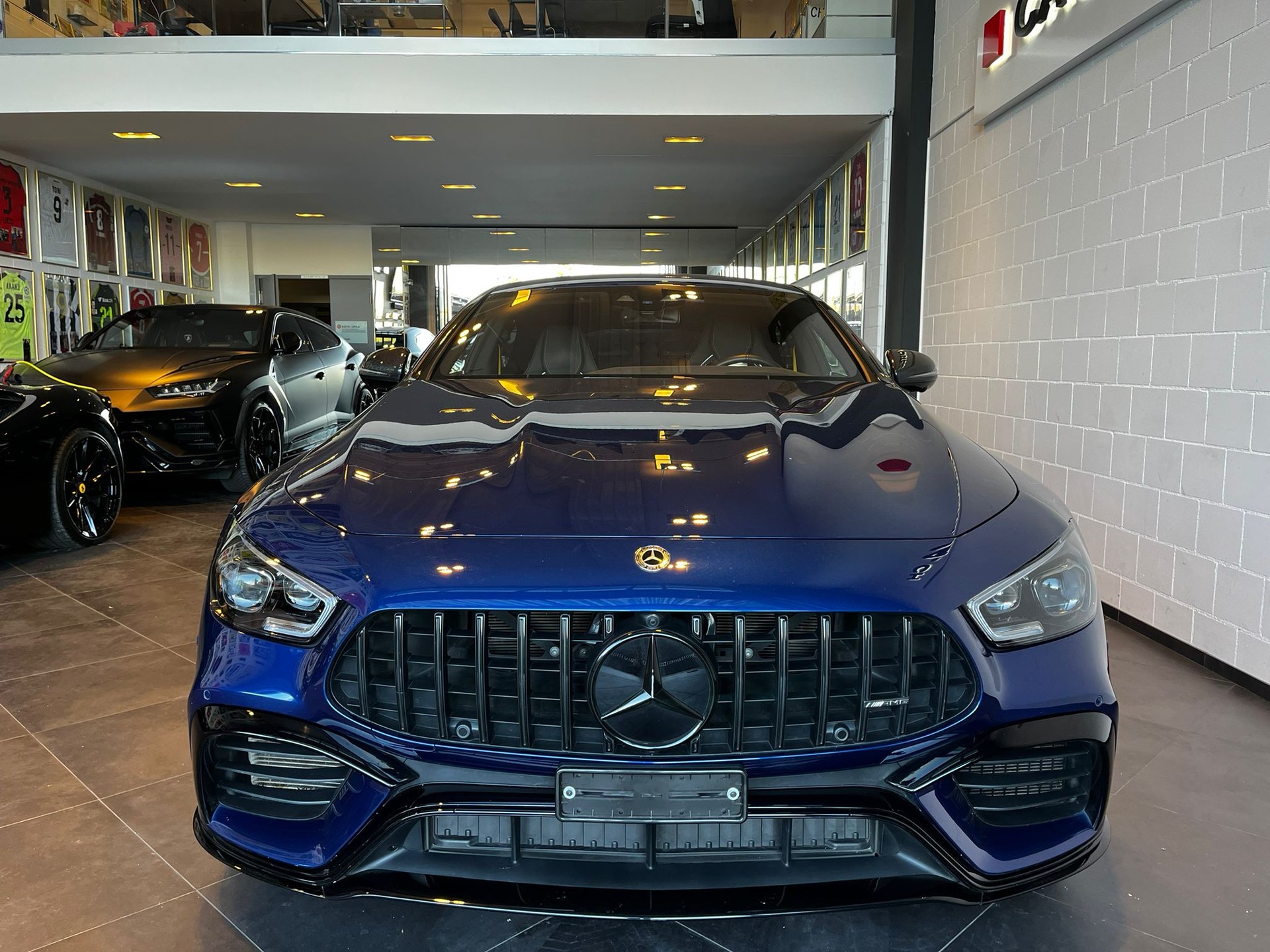 MERCEDES-BENZ AMG GT 4 63 4Matic+-image-2