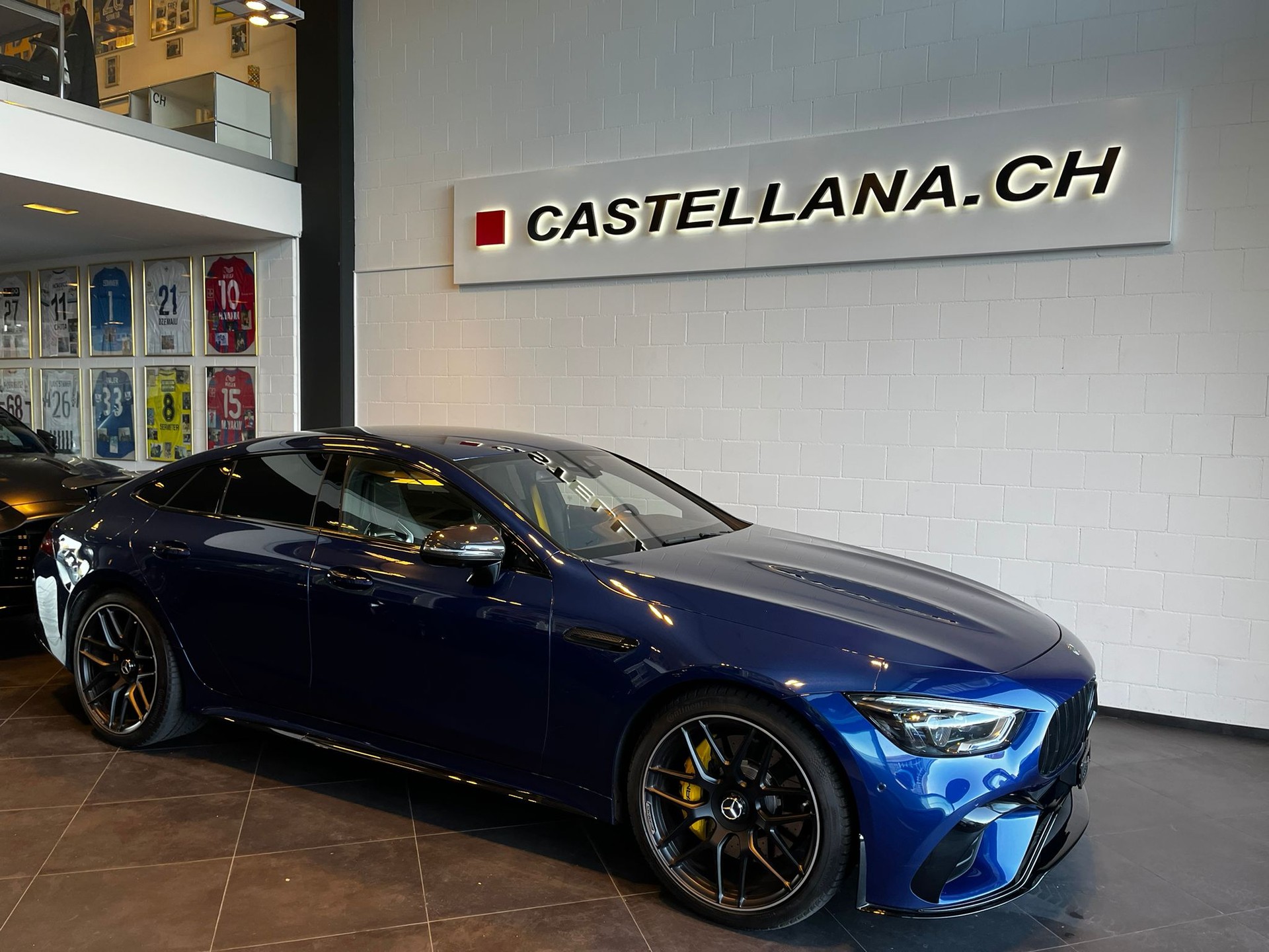 MERCEDES-BENZ AMG GT 4 63 4Matic+-image-0