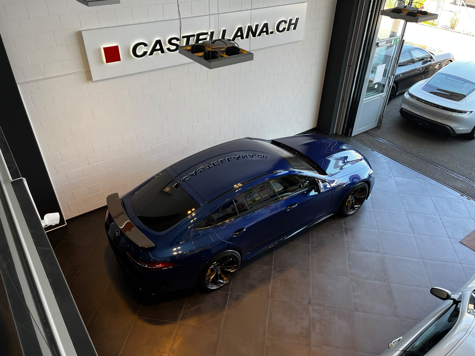 MERCEDES-BENZ AMG GT 4 63 4Matic+-image-7