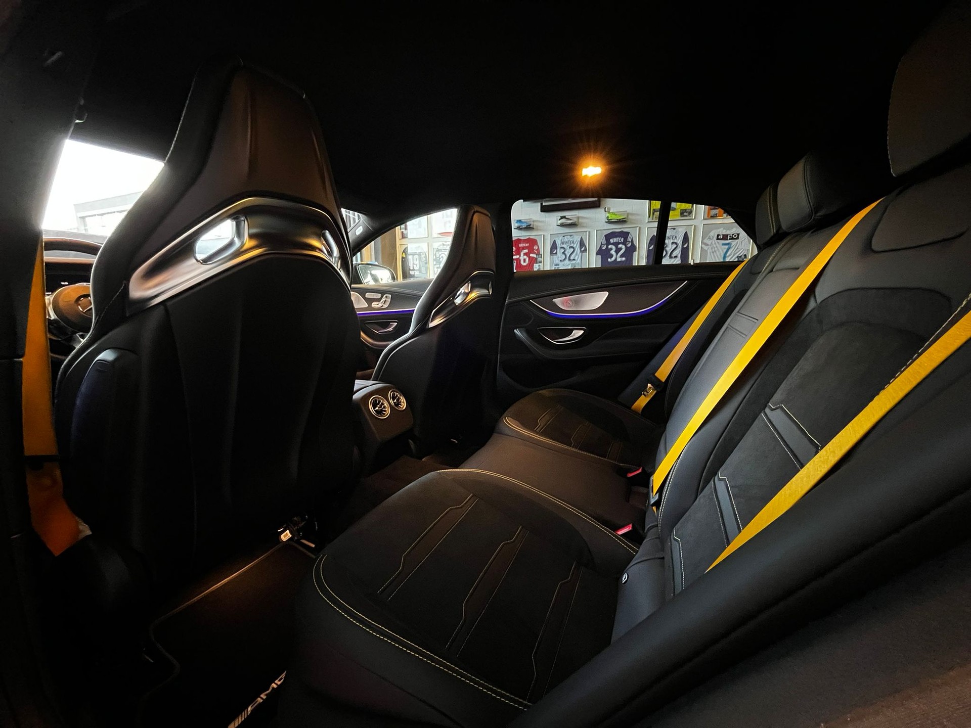 MERCEDES-BENZ AMG GT 4 63 4Matic+-image-15