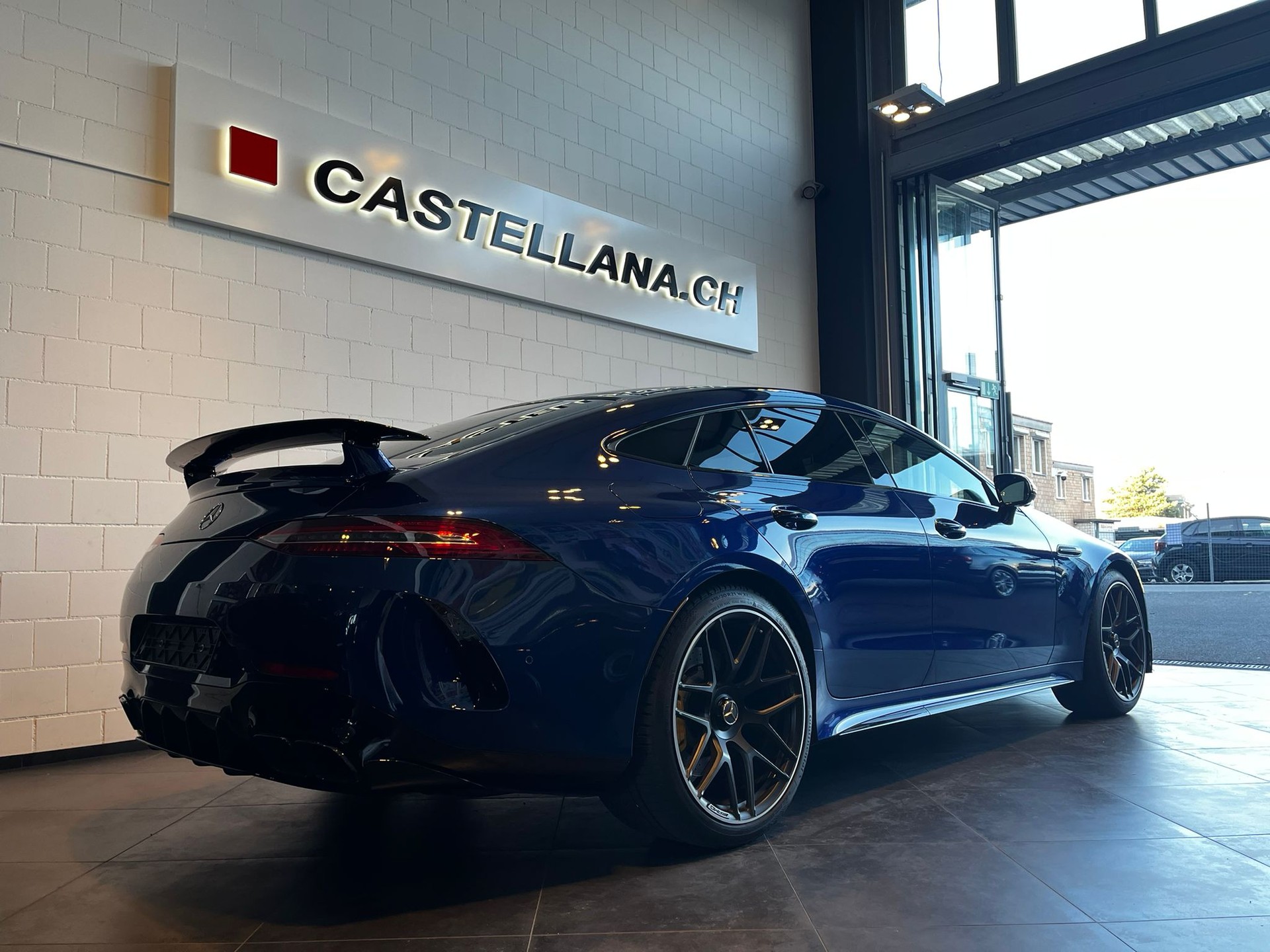 MERCEDES-BENZ AMG GT 4 63 4Matic+-image-7