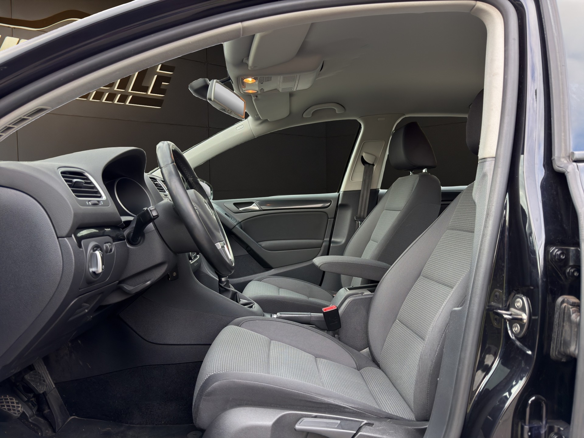 VW Golf 1.4 TSI Highline-image-8