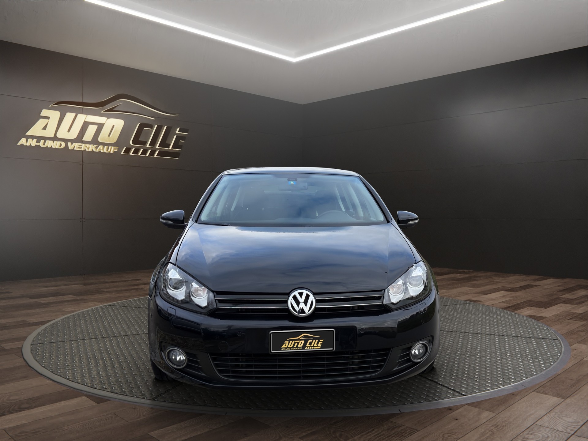 VW Golf 1.4 TSI Highline-image-1