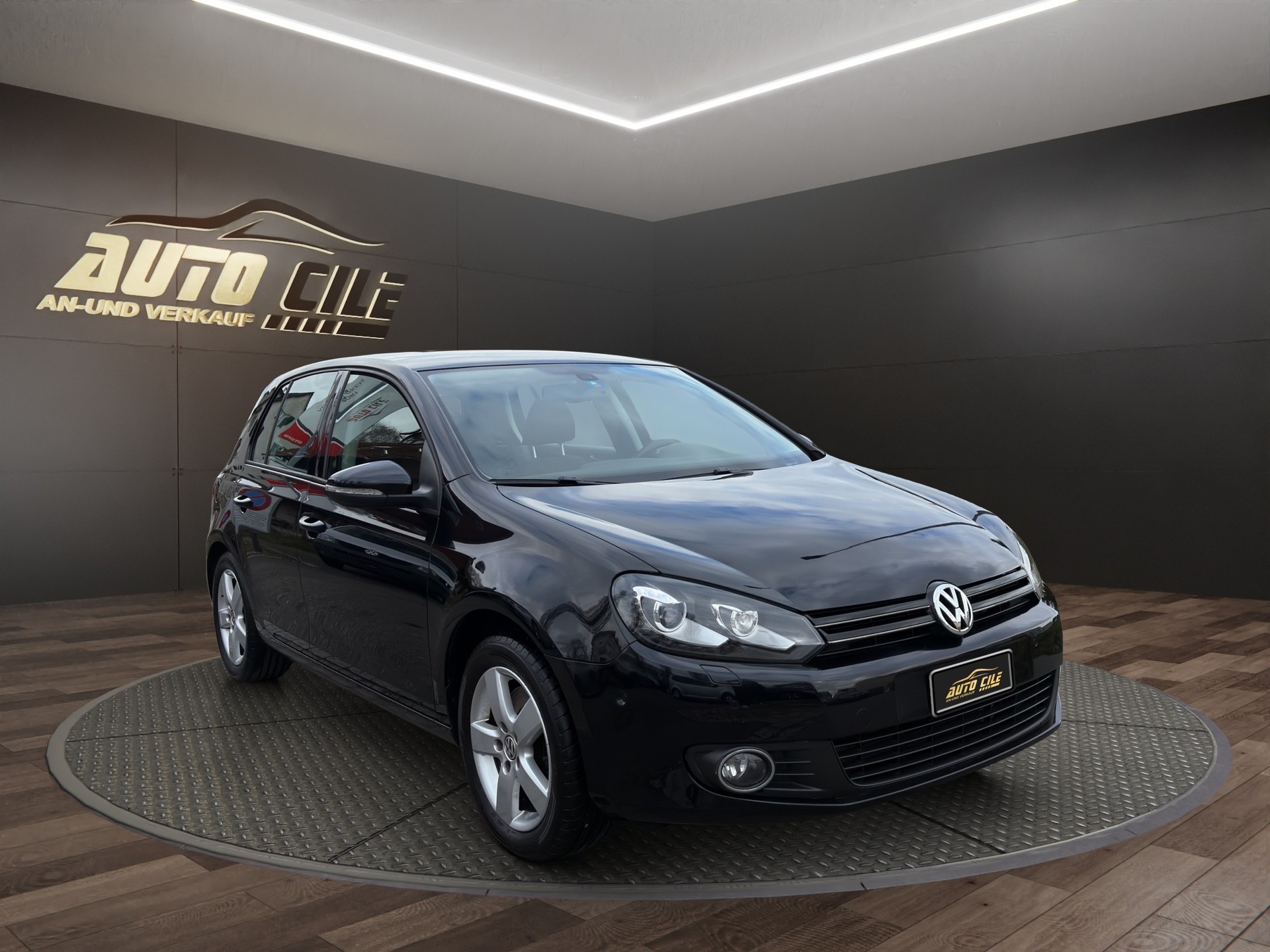 VW Golf 1.4 TSI Highline-image-2