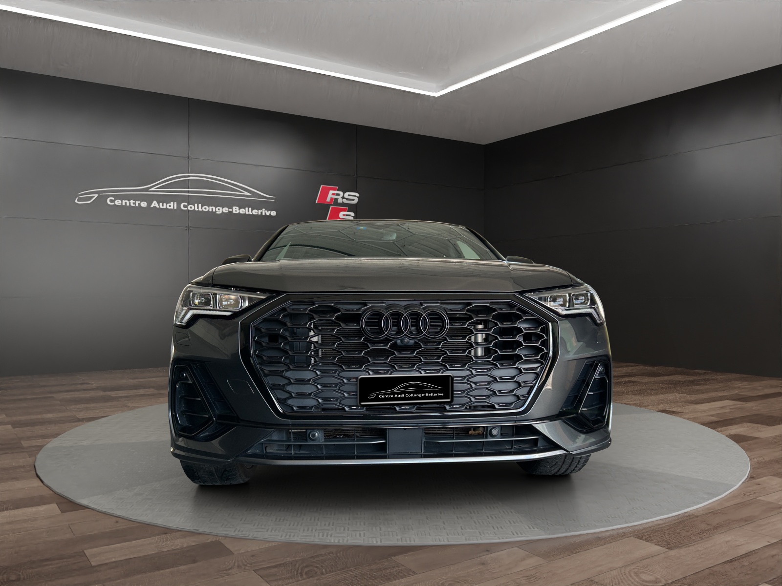 AUDI Q3 Sportback 45 TFSI e S line Attraction S-tronic-image-1