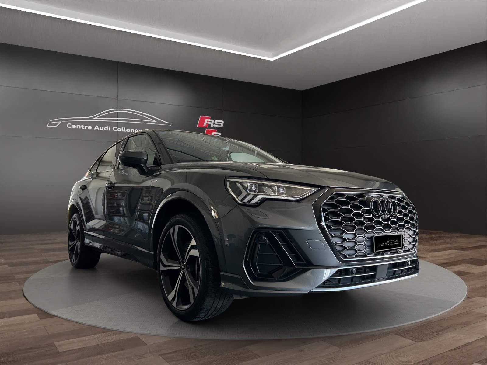 AUDI Q3 Sportback 45 TFSI e S line Attraction S-tronic-image-7