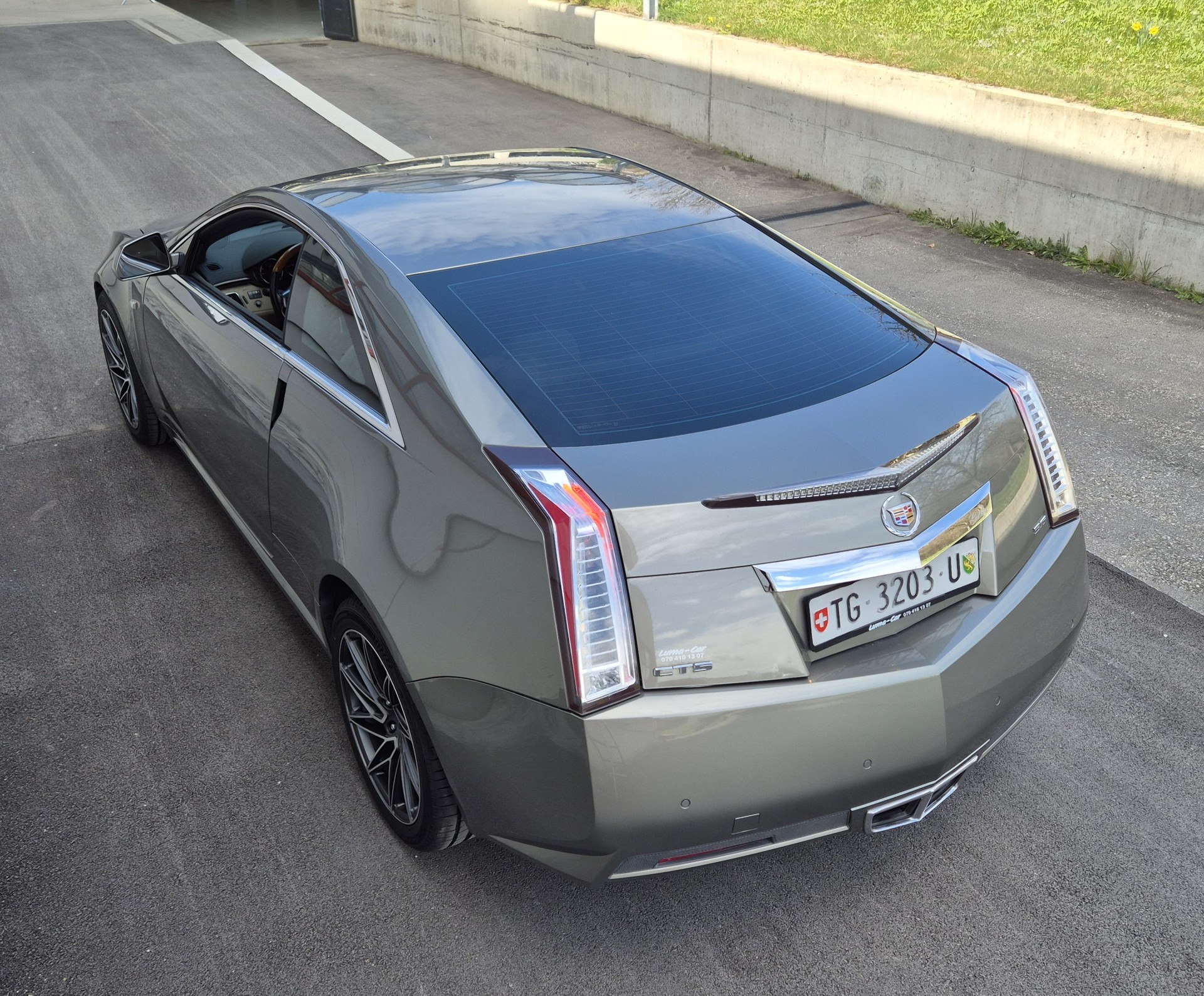 CADILLAC CTS Coupé 3.6 Sport Luxury / 311 PS und 374 Nm-image-11