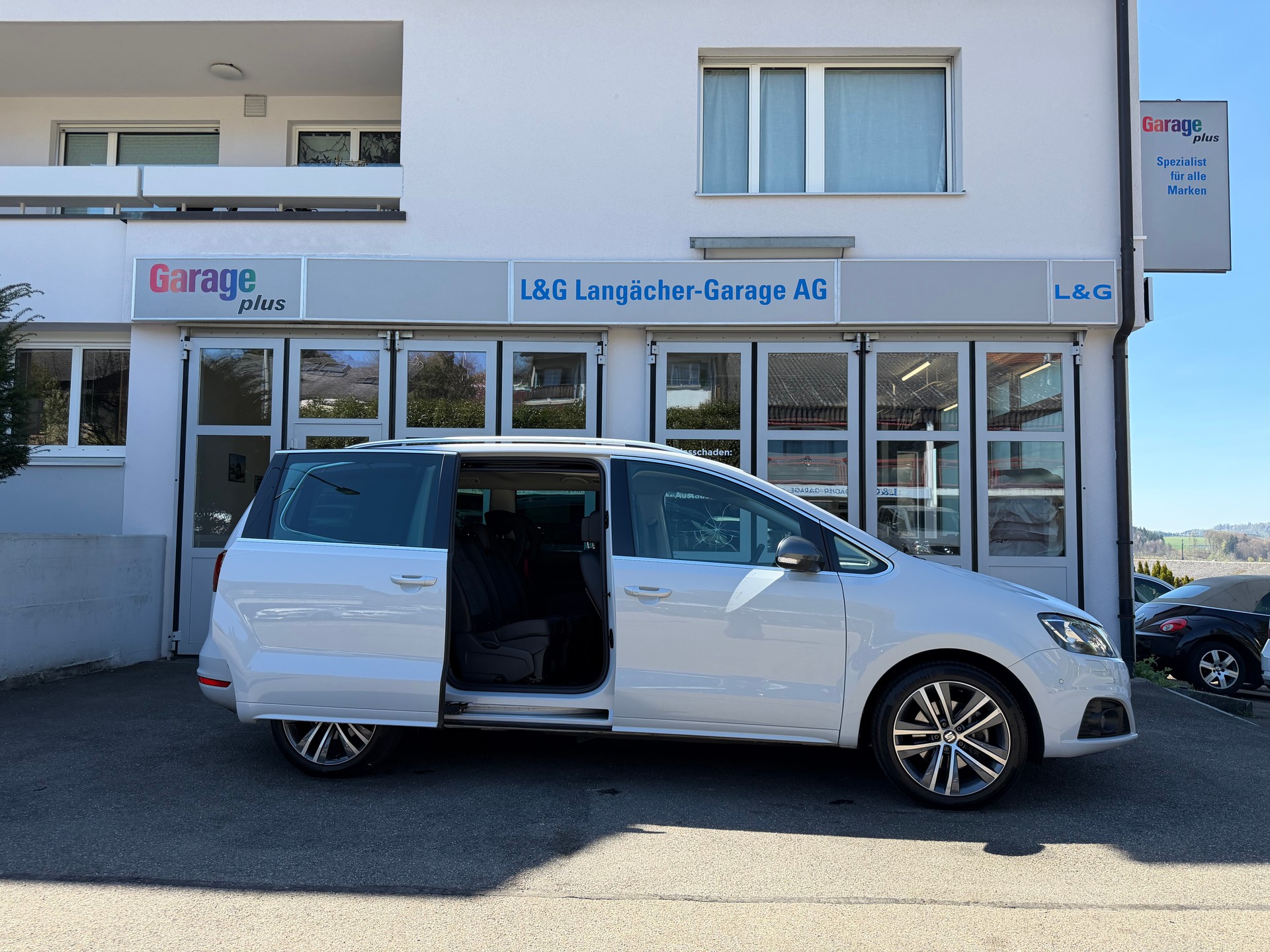 SEAT Alhambra 2.0 TSI FR Line DSG-image-1