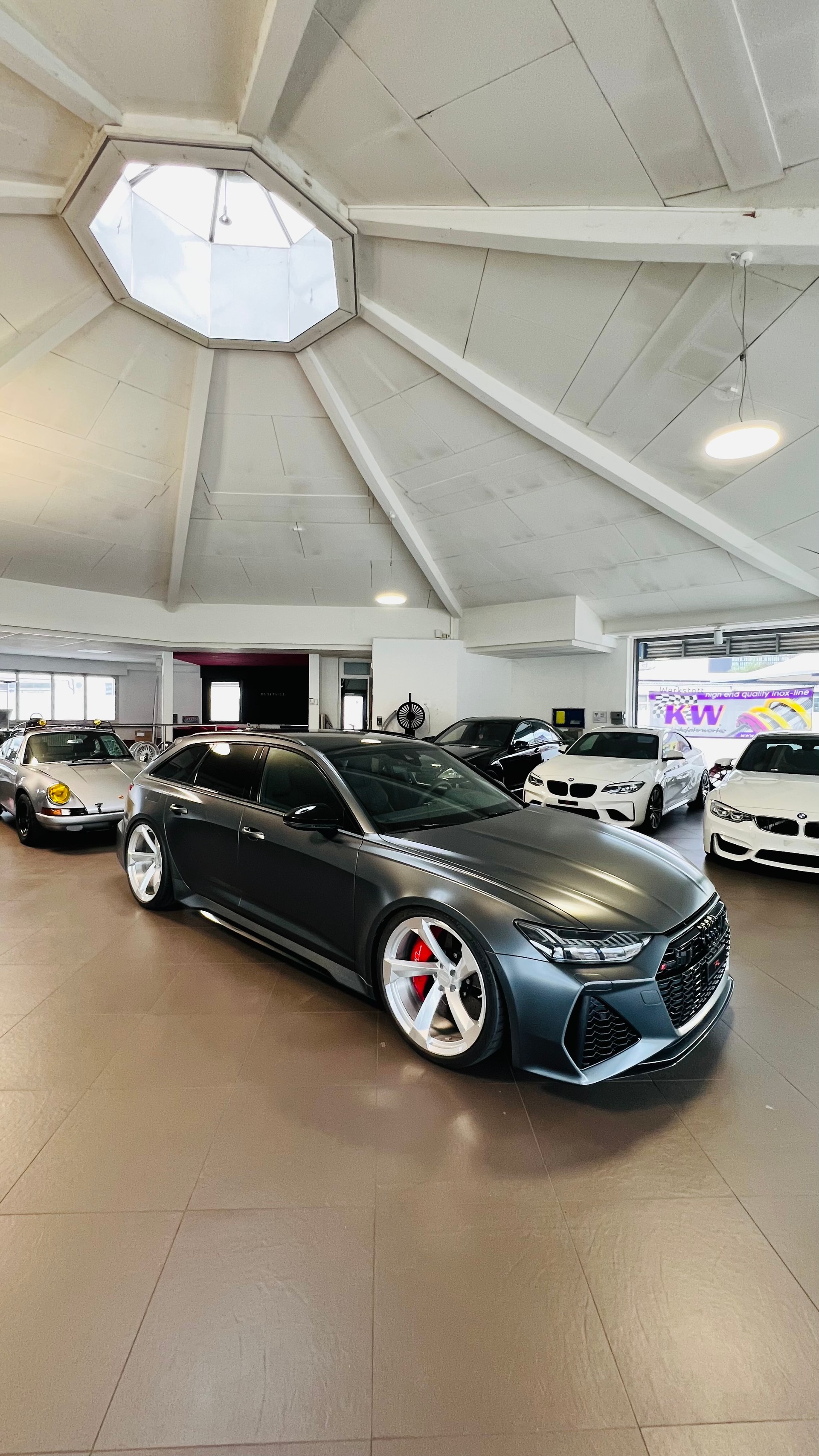 AUDI RS6 Avant 4.0 TFSI V8 quattro-image-6