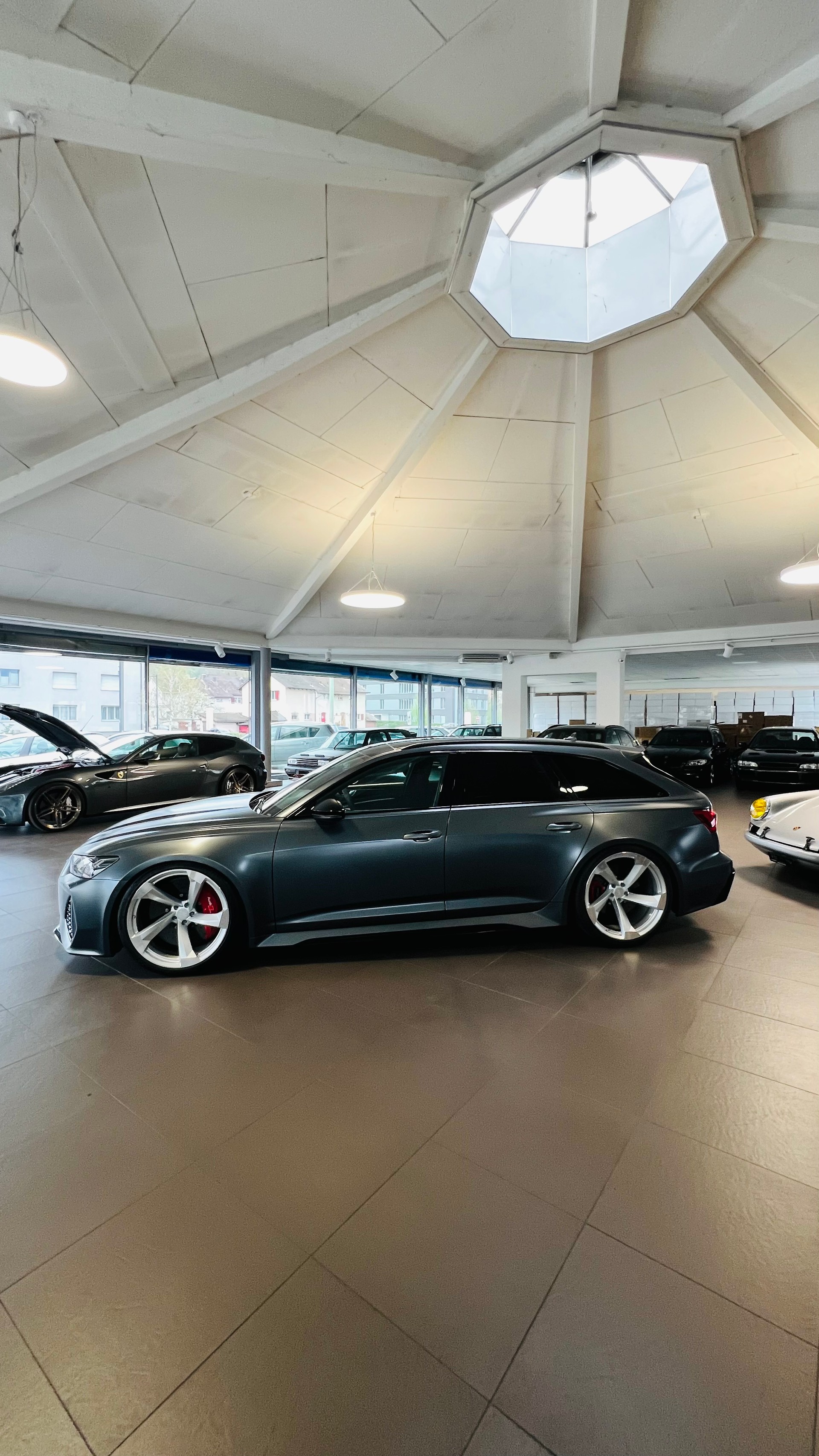 AUDI RS6 Avant 4.0 TFSI V8 quattro-image-4