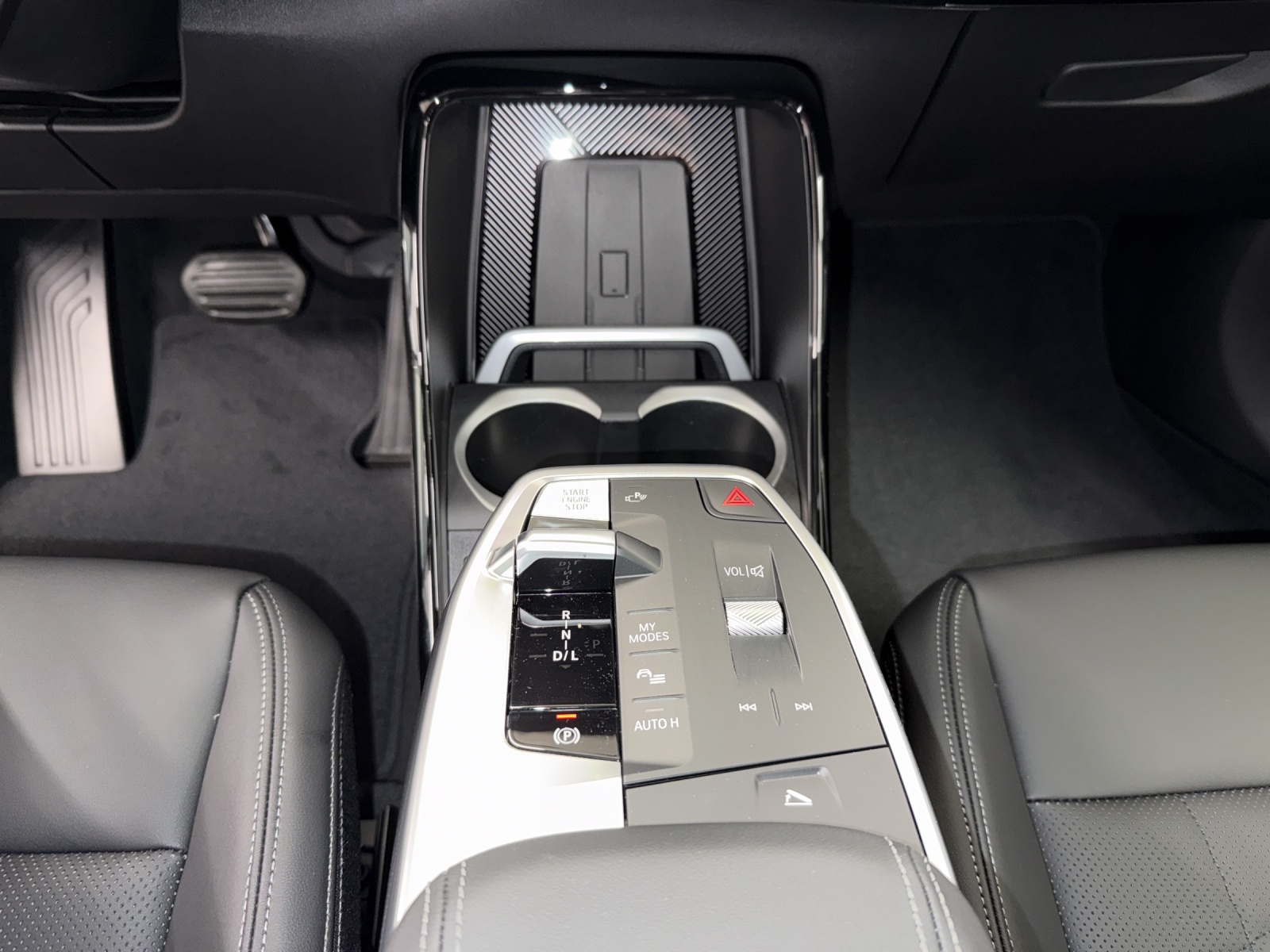 BMW X1 xDrive 20d 48V xLine-image-16