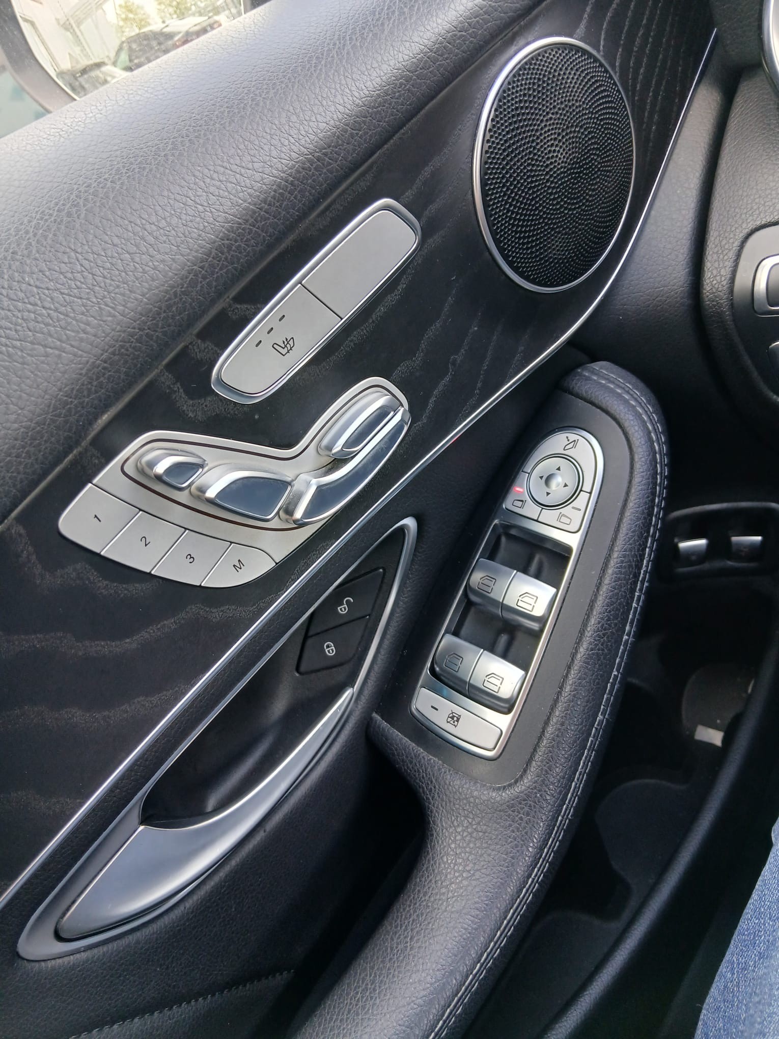 MERCEDES-BENZ GLC Coupé 250 d Exclusive 4Matic 9G-Tronic-image-6