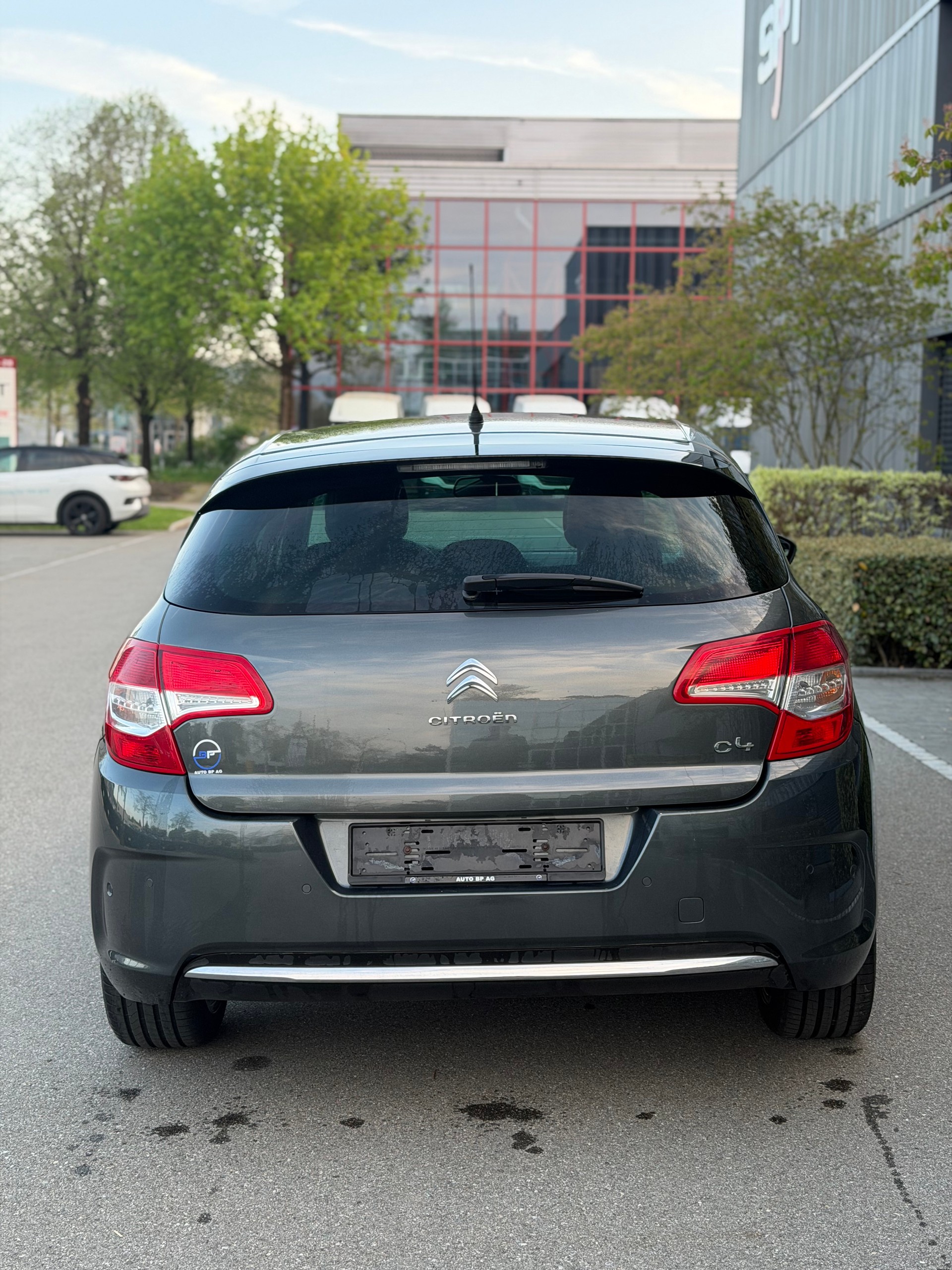 CITROEN C4 Berline 1.6 THP Exclusive EGS6-image-5