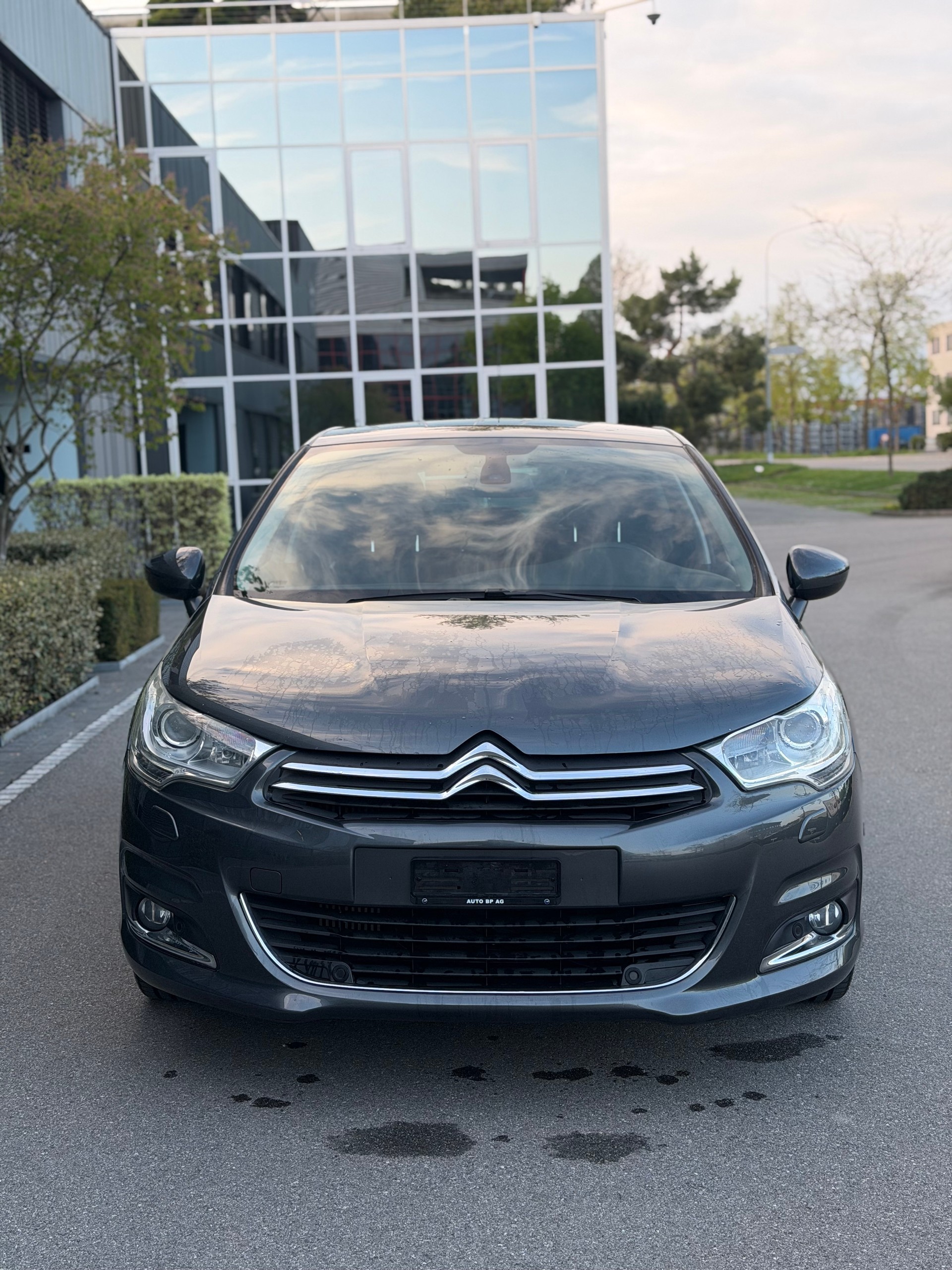 CITROEN C4 Berline 1.6 THP Exclusive EGS6-image-4
