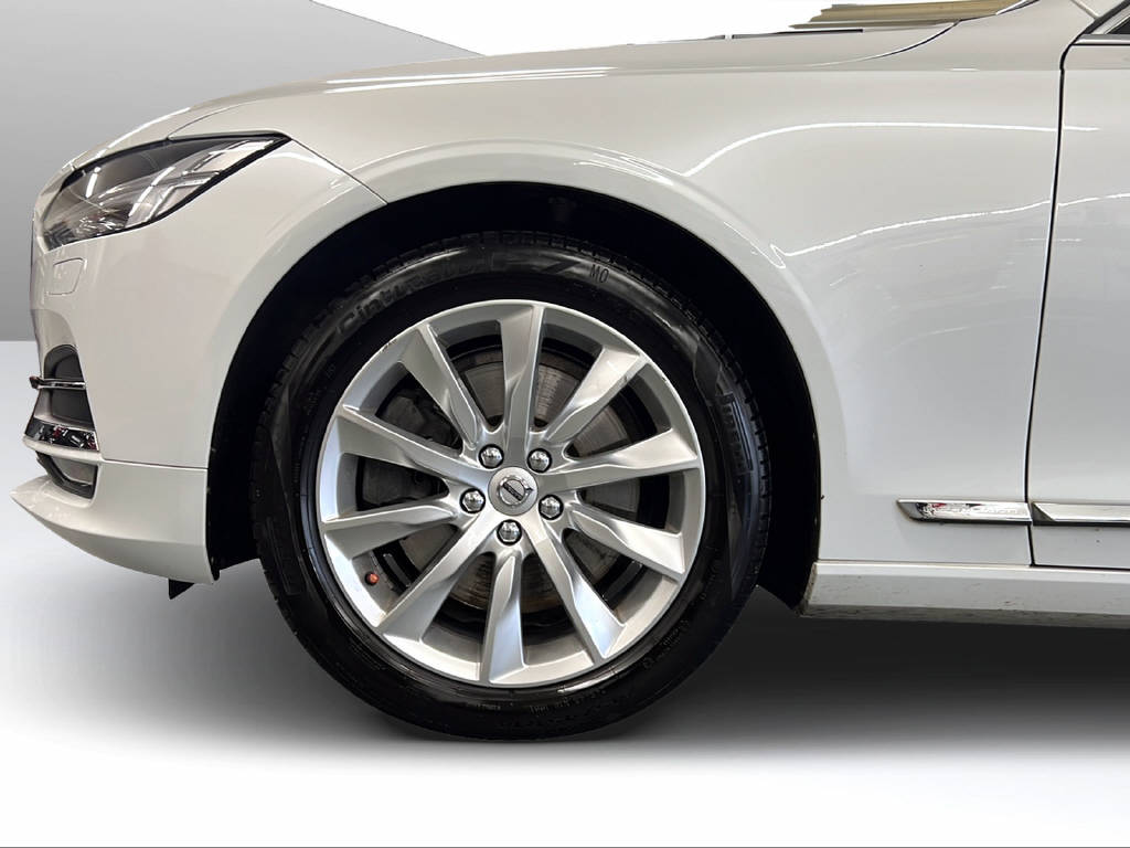 VOLVO V90 2.0 D5 Inscription AWD-image-12