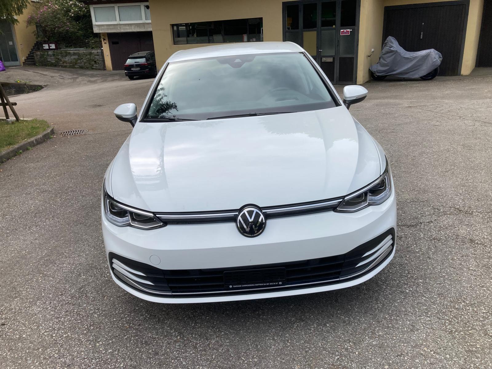 VW Golf 1.4 TSI PHEV Selection-showroom-element-1