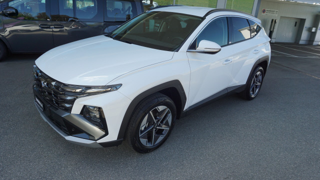 HYUNDAI Tucson 1.6 HEV Amplia 4WD-image-0