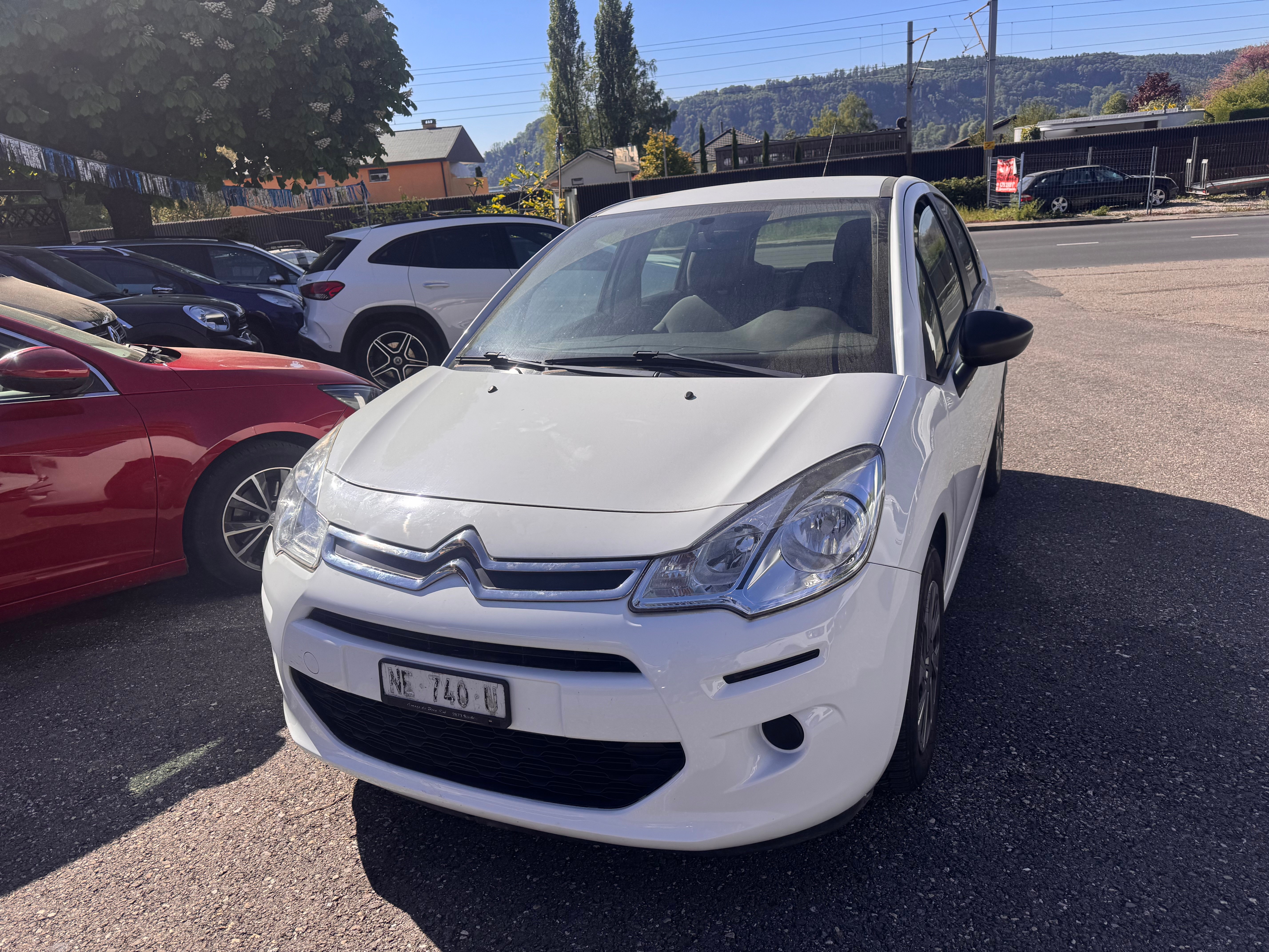 Car photo