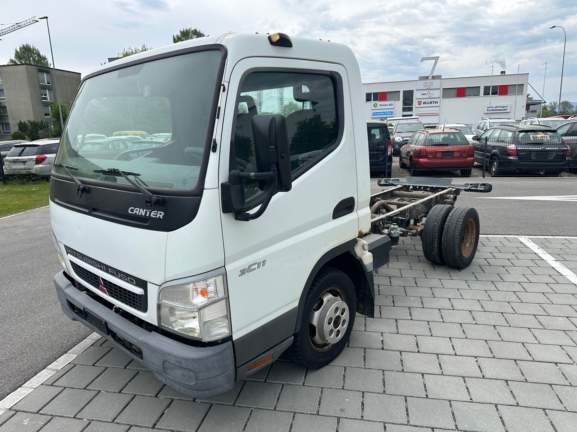 MITSUBISHI FUSO Canter 3C11 FB83BE 4SLEA2-image-1