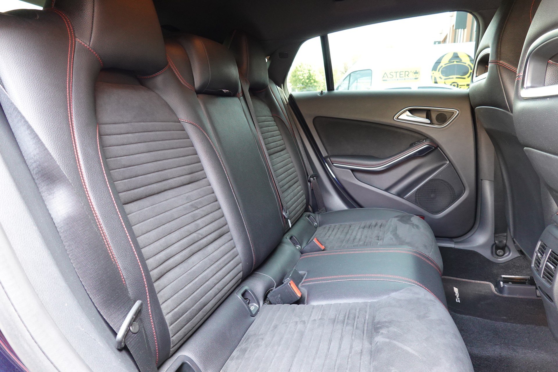 MERCEDES-BENZ CLA 220 "Tempomat * Hayon Electrique * GPS * Aide à la conduite" Pack AMG line * Capteur Parking avant et arrière *-image-20