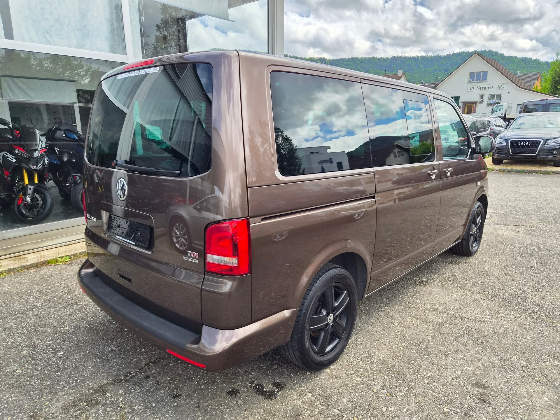 VW T5 Multivan 2.0 Bi-TDI CR Comfortline 4Motion DSG-image-5