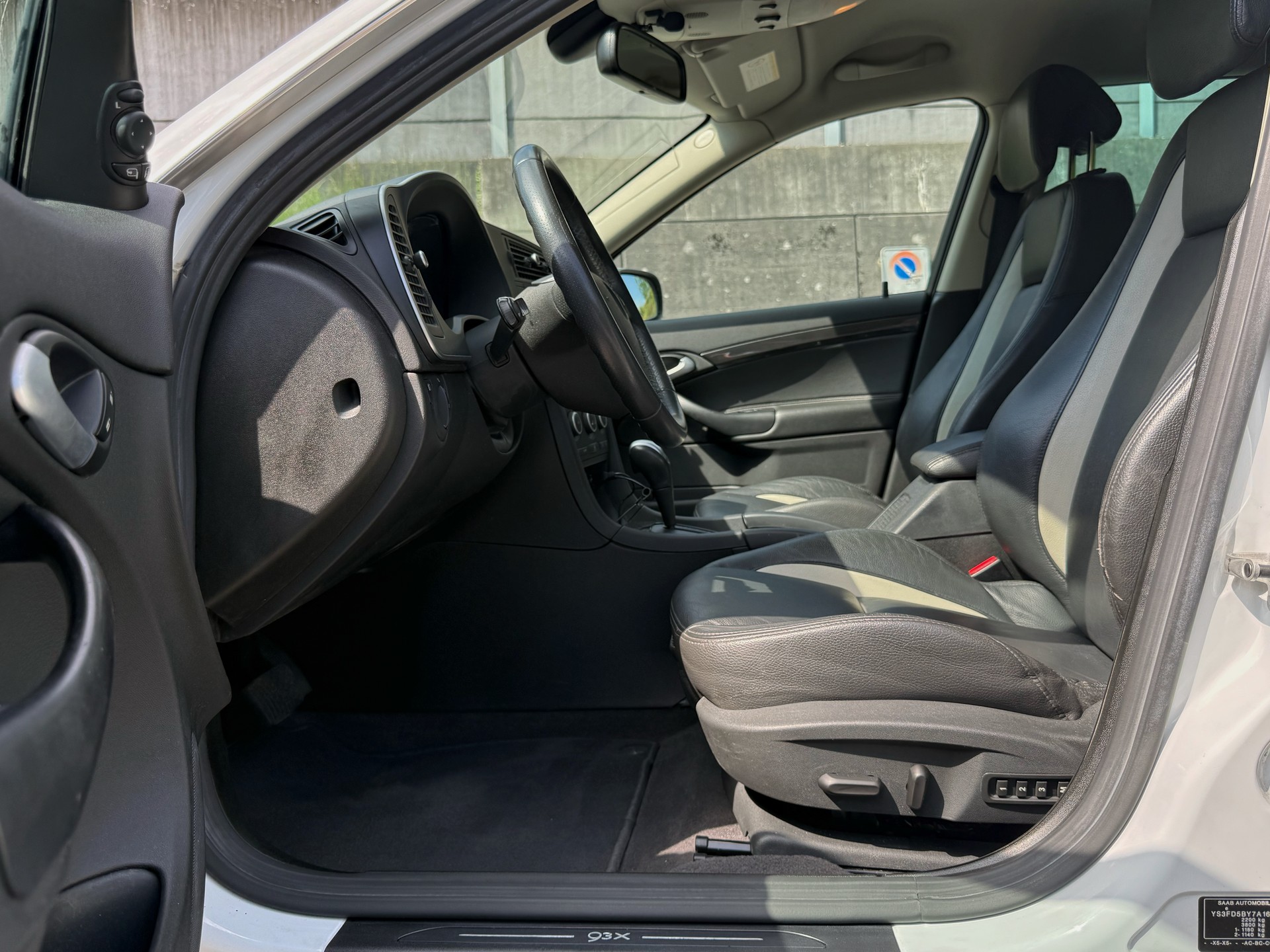 SAAB 9-3X 2.0T XWD Automatic | Frisch ab MFK | Service gepflegt | Selten-image-9