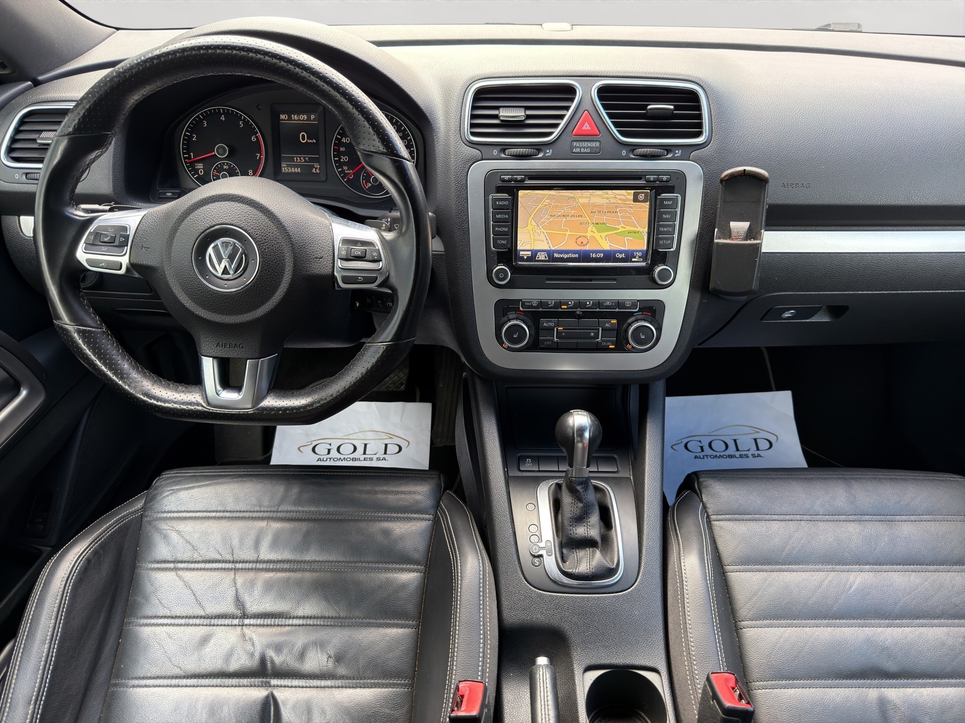 VW Scirocco 1.4 TSI Team DSG-image-2