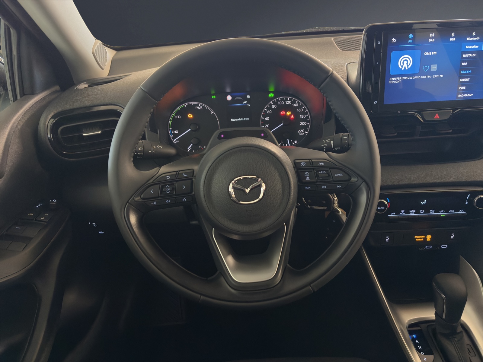 MAZDA 2 Hybrid Centre-line-image-12