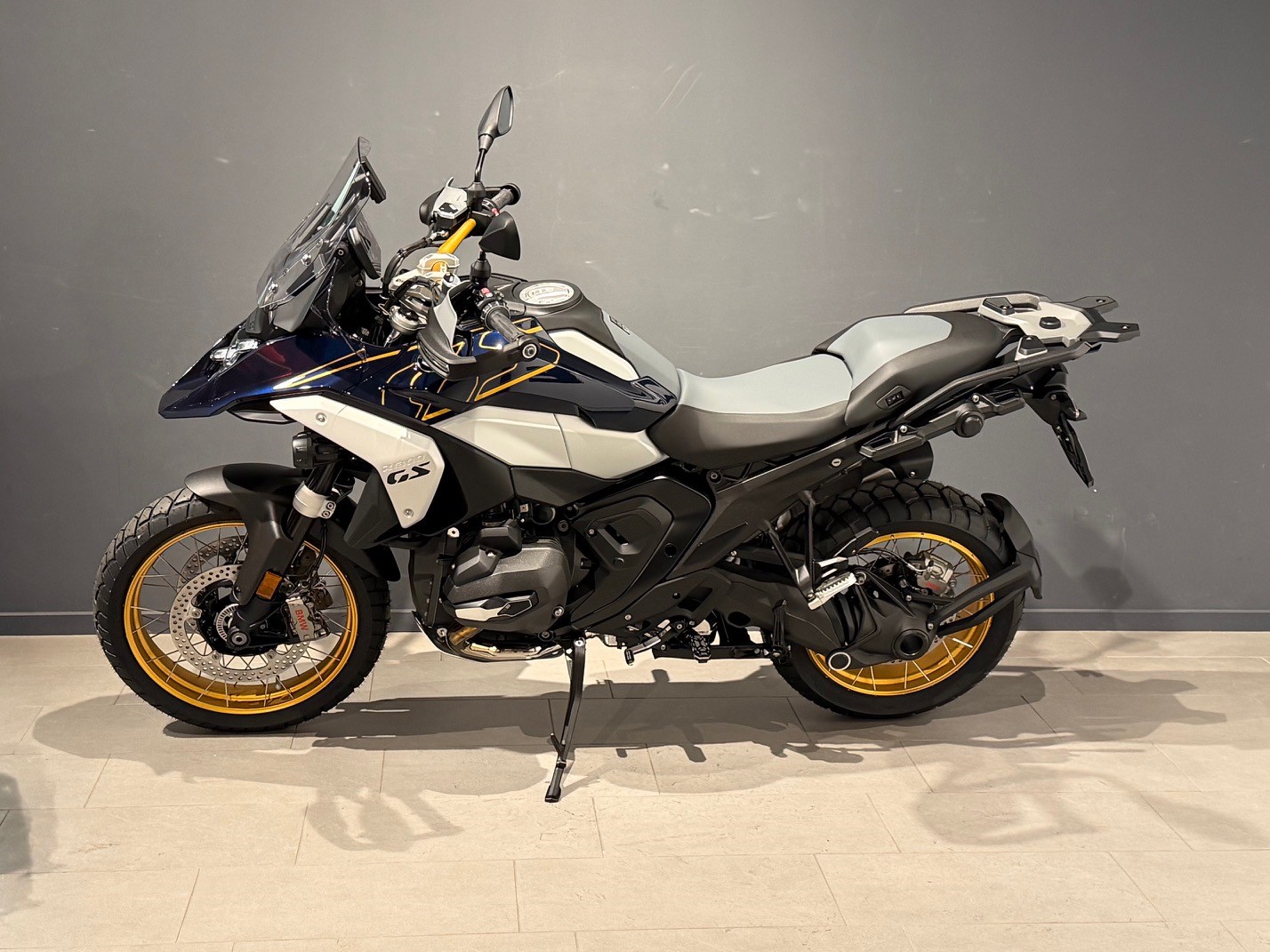 BMW R 1300 GS ! Boxer Prämie ! 1500.--showroom-element-3