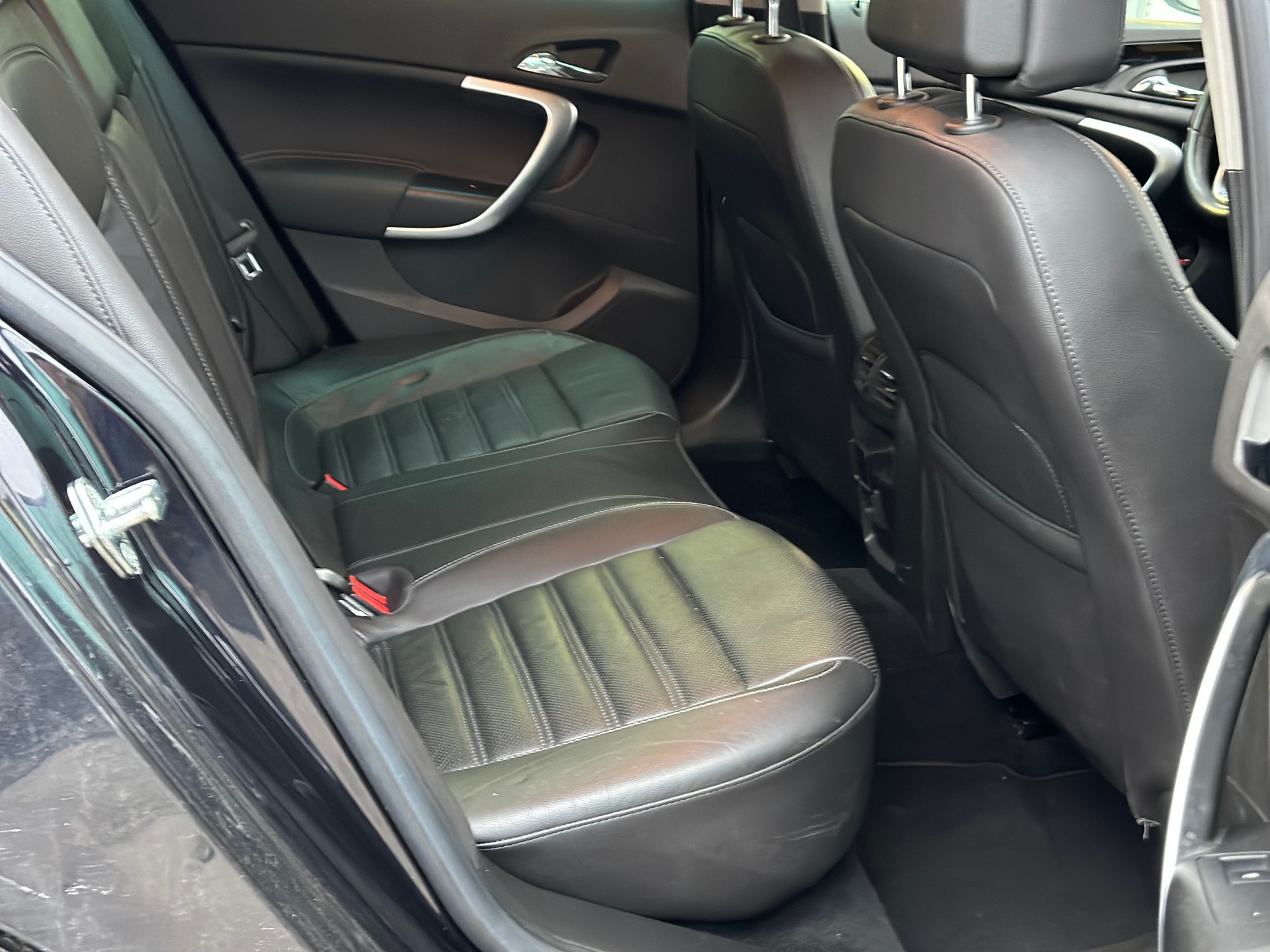 OPEL Insignia Sports Tourer 2.0 Turbo Cosmo-image-10