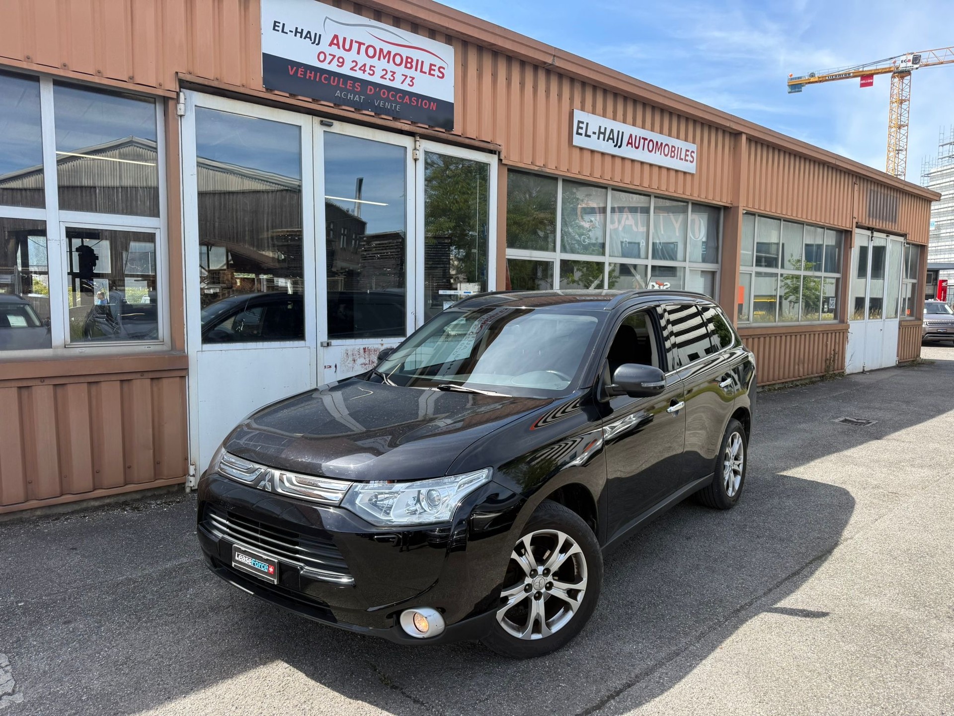 MITSUBISHI Outlander 2.2 DID Intense Safety 4WD Automatic