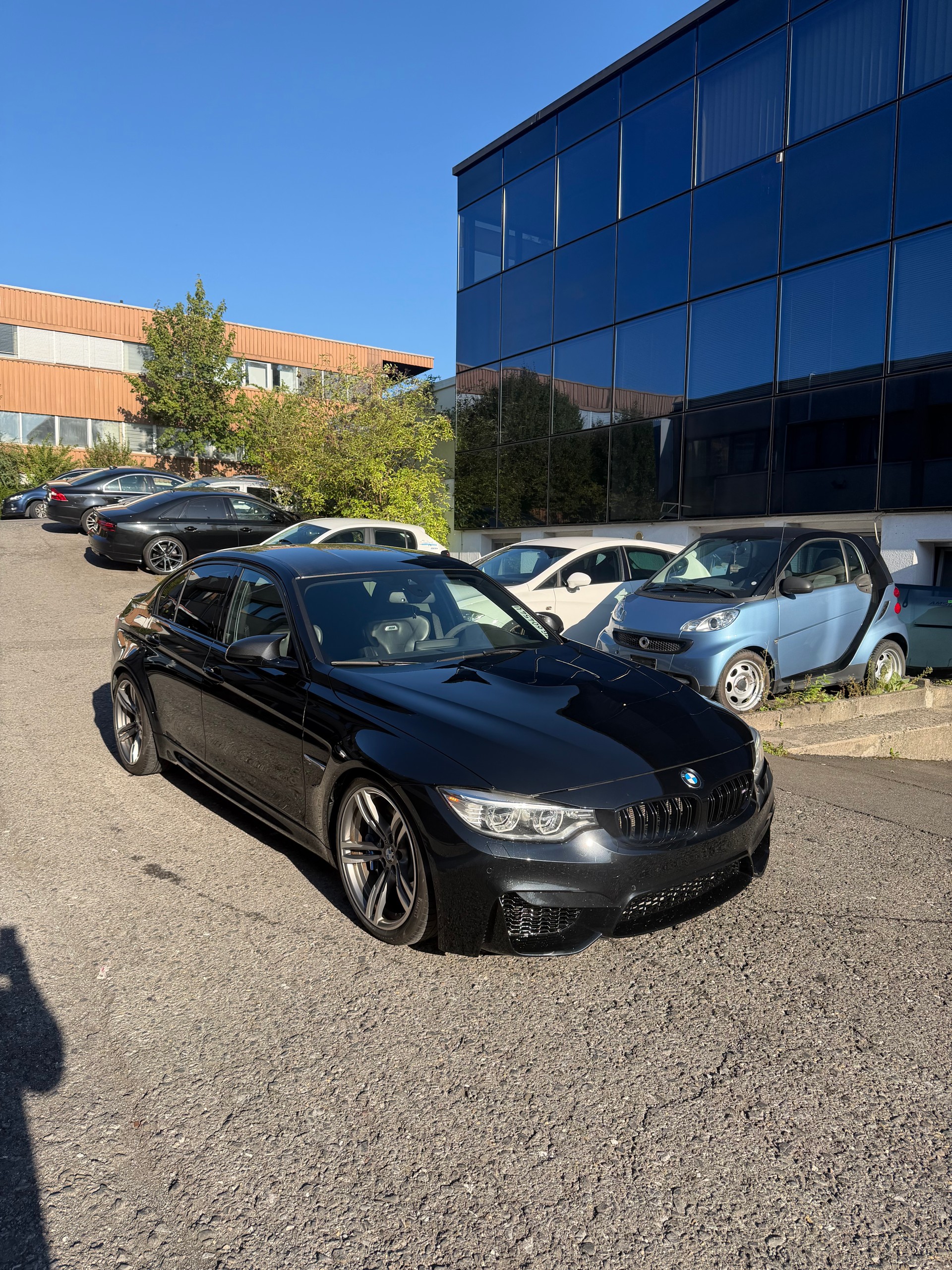 BMW M3-image-1