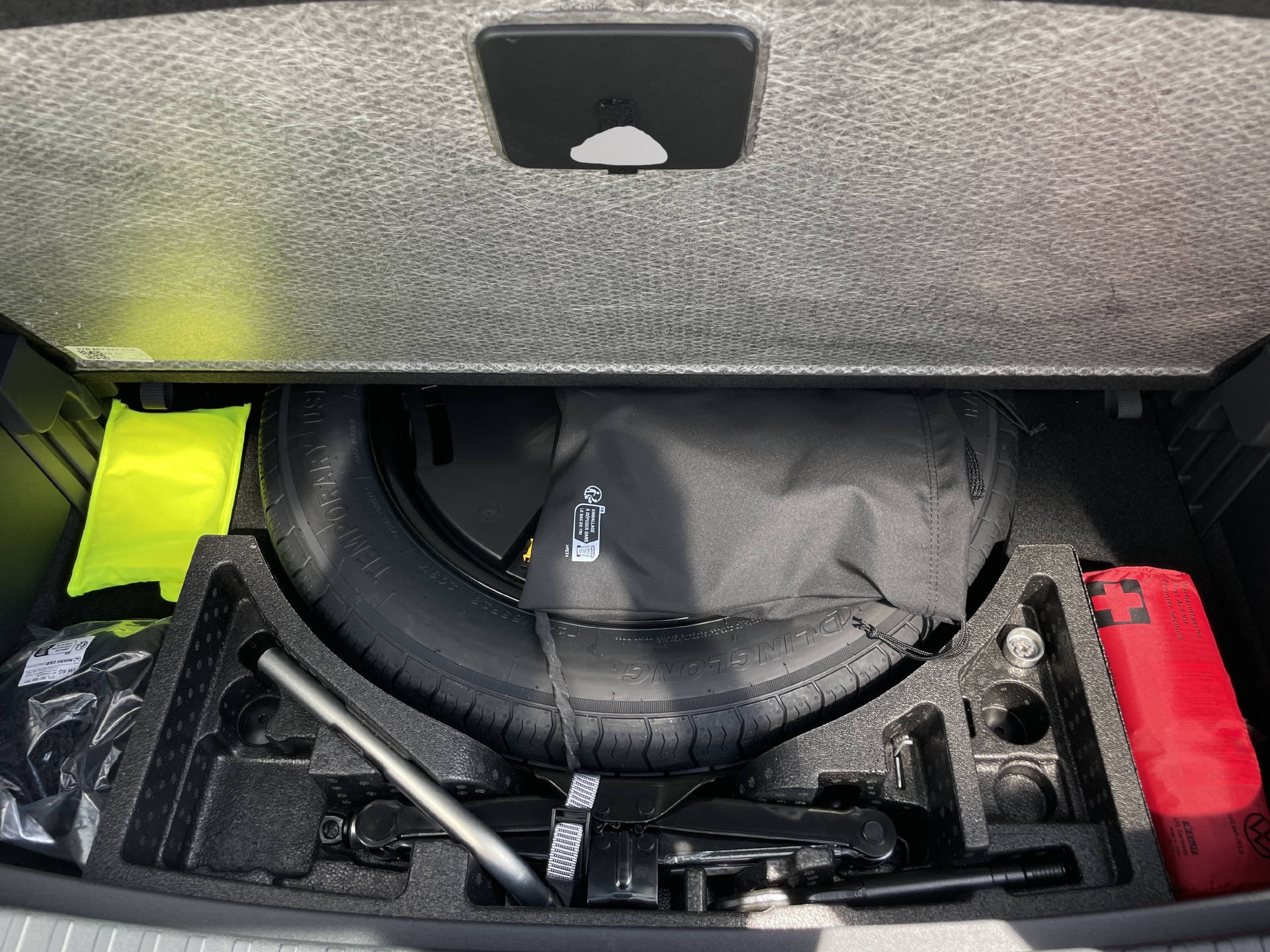 VW Tayron 2.0 TDI UNITED R-Line DSG 4motion-image-26