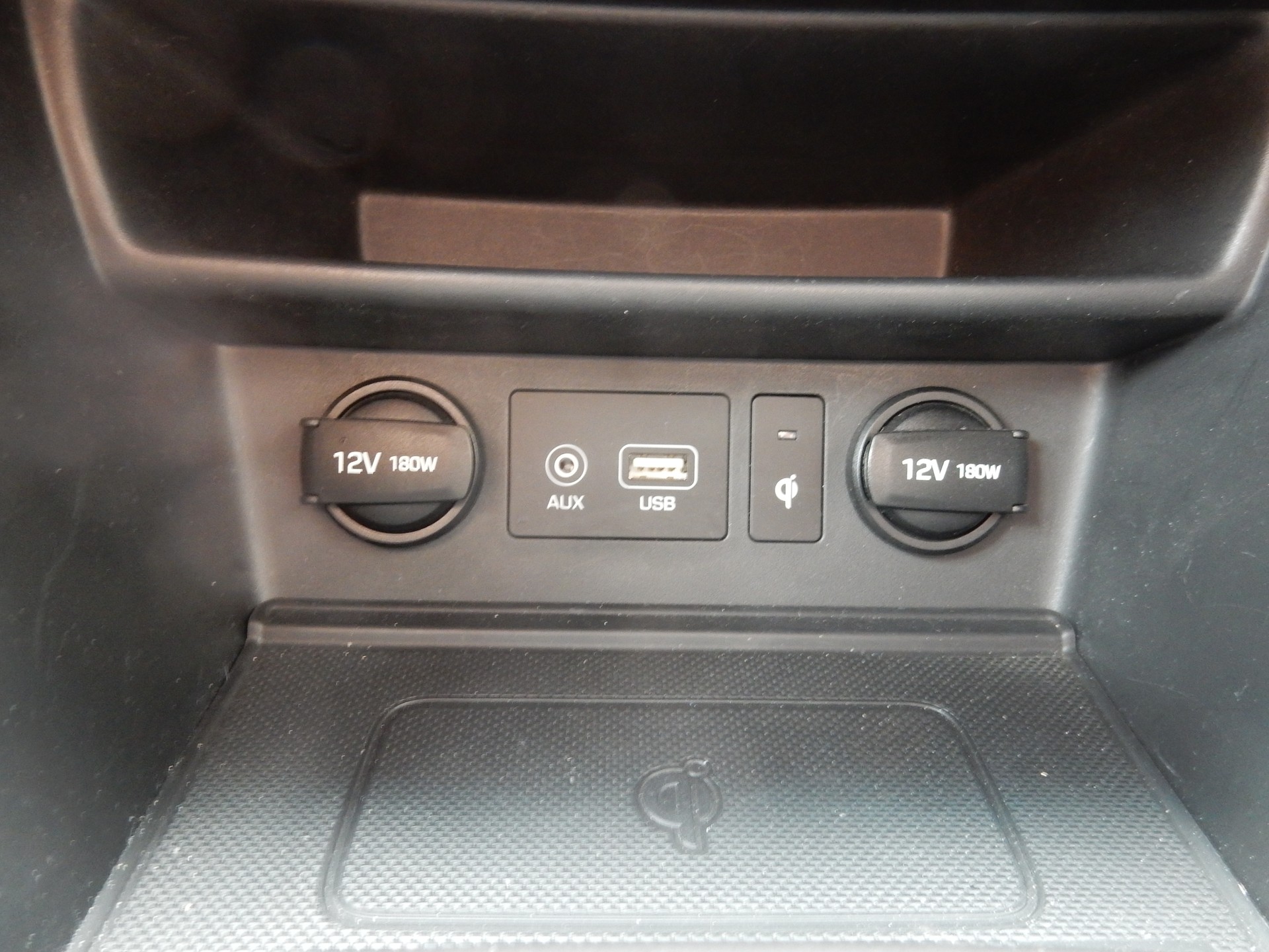 HYUNDAI Kona 1.6 T-GDi Launch Plus 4WD DCT-image-13